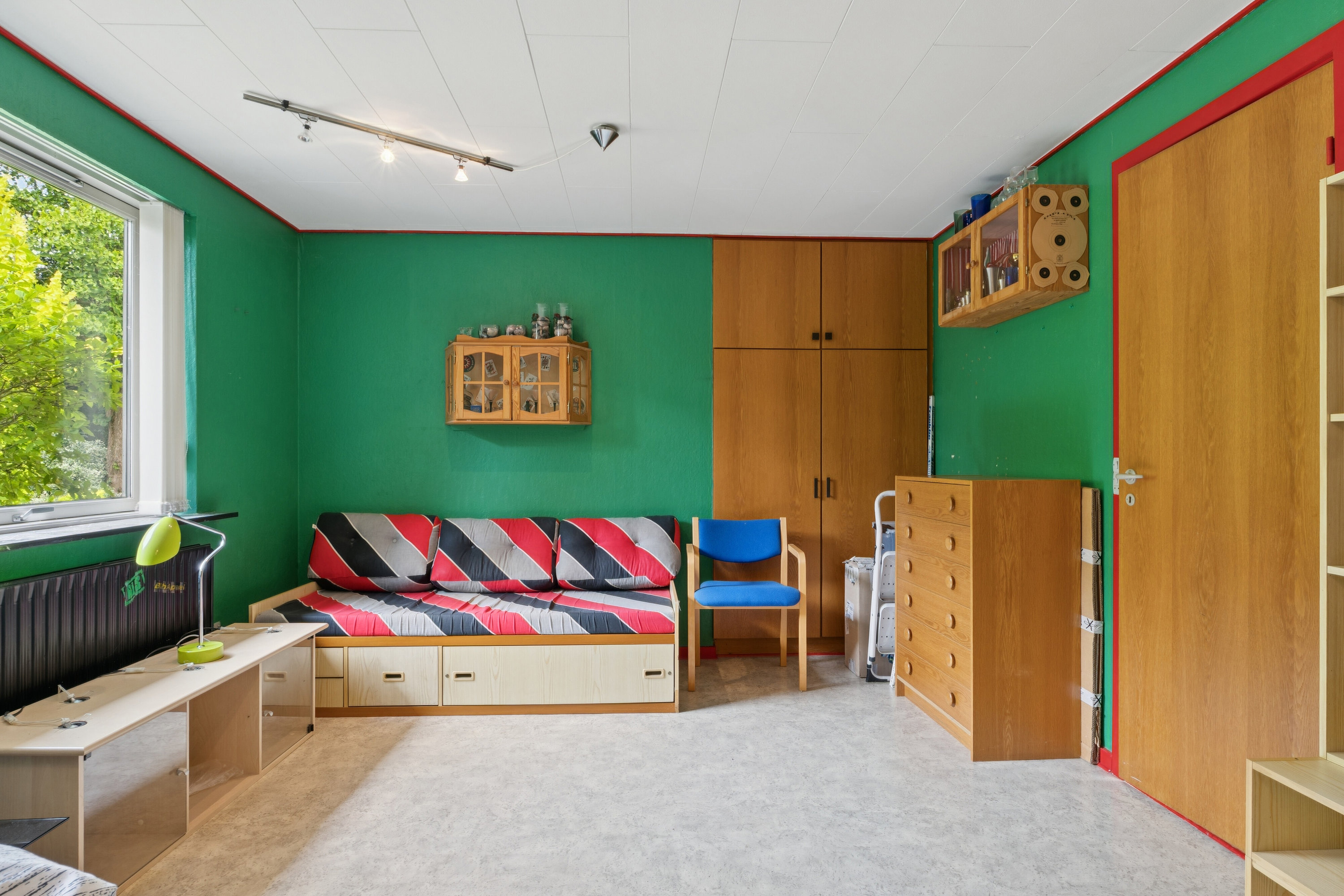 Fremhævet indendørs billede i fuldskærmstilstand. Billede af Rødgranen 11, 8620 Kjellerup