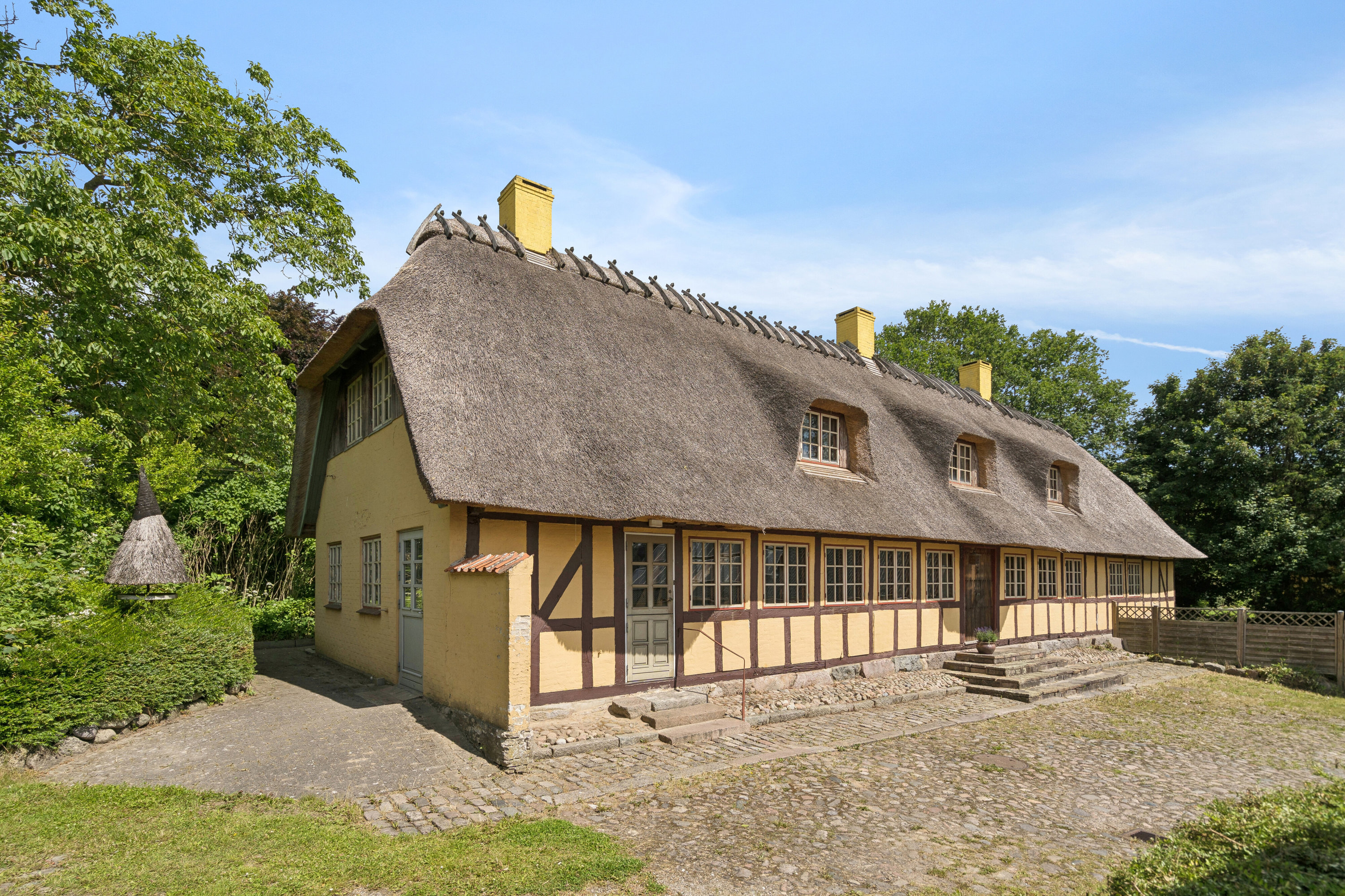 Fremhævet set fra indkørsel billede i fuldskærmstilstand. Billede af Krogen 5, Lørup, 5750 Ringe