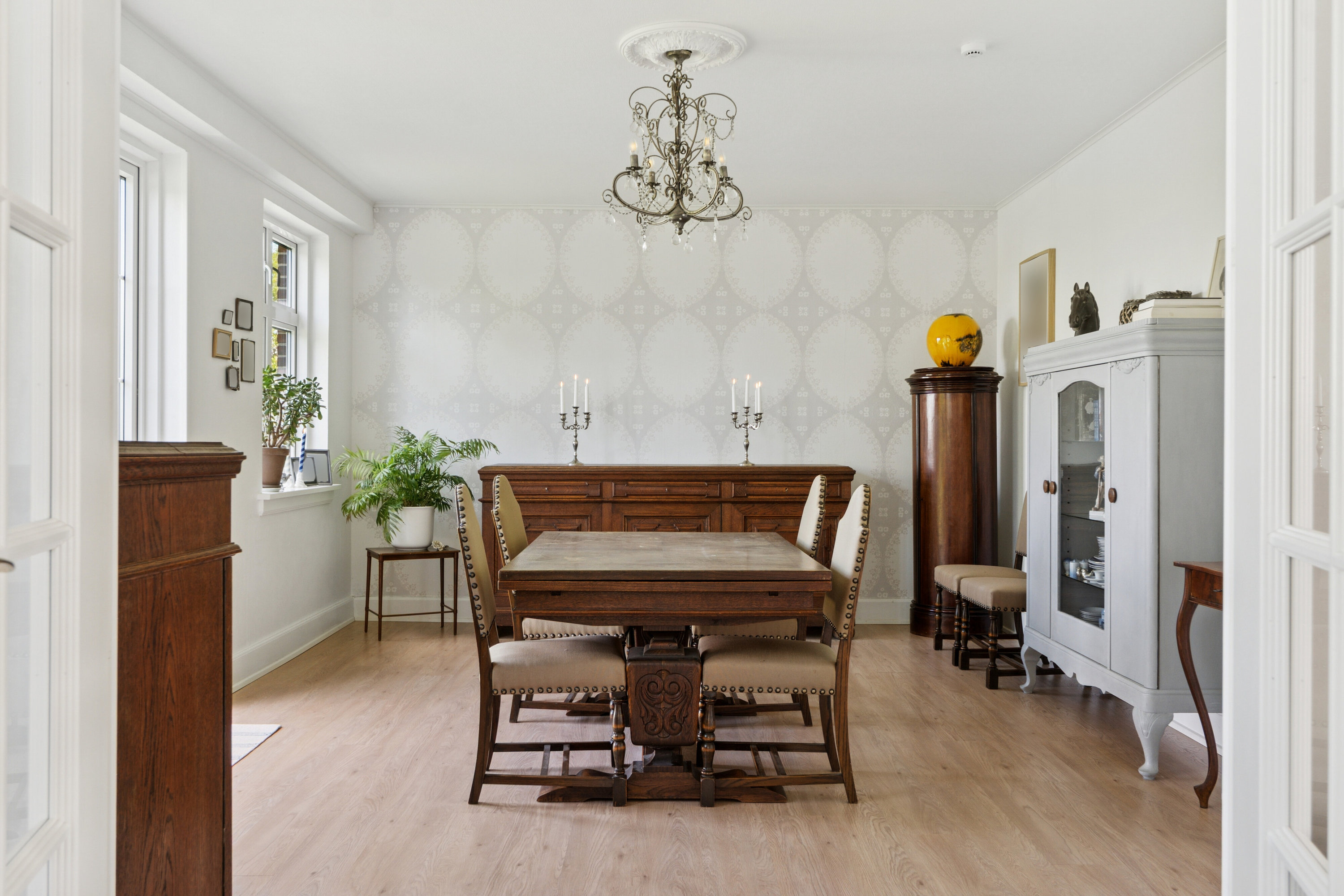 Fremhævet spisestue billede i fuldskærmstilstand. Billede af Svinøvestervej 30, 4750 Lundby