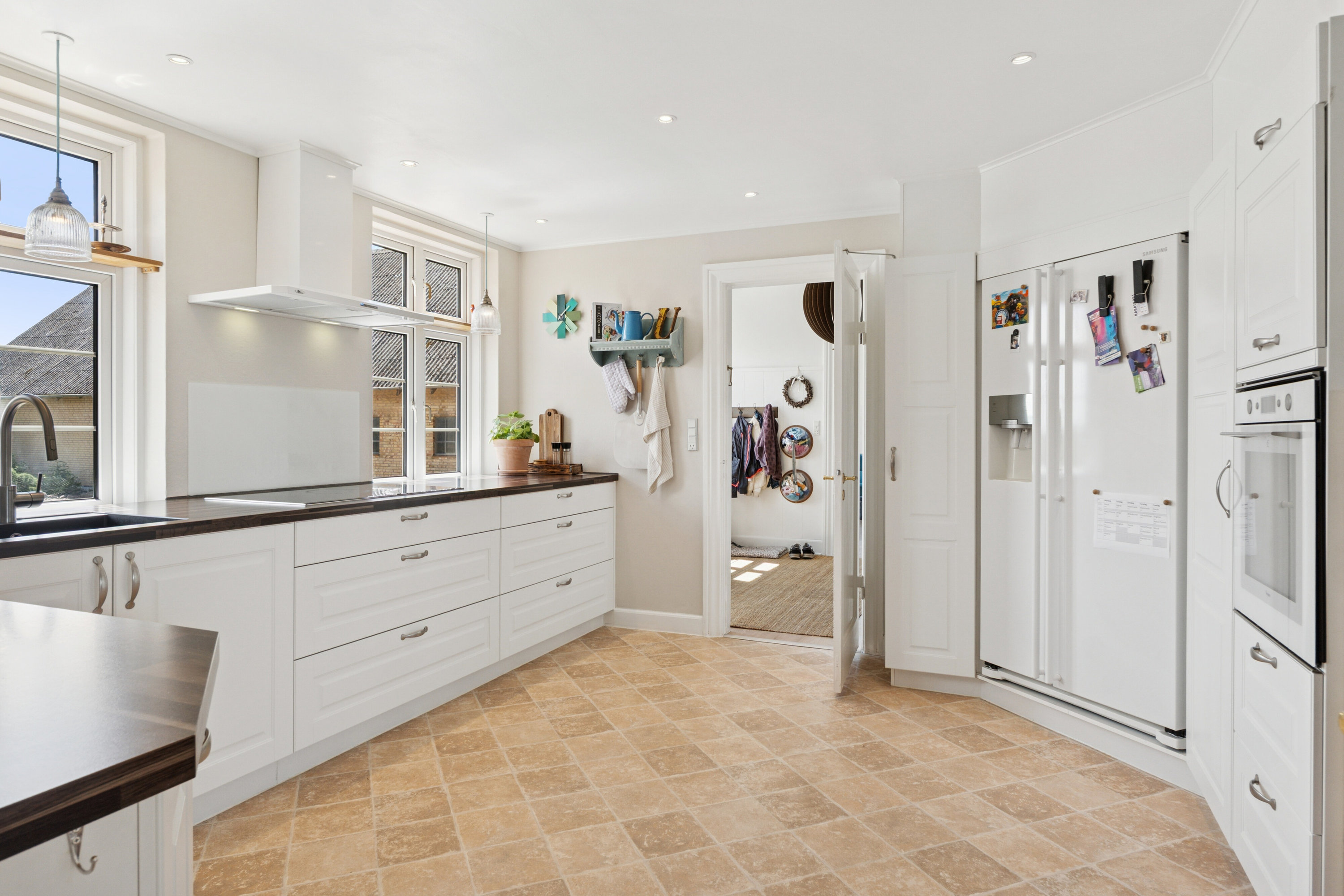 Fremhævet køkken billede i fuldskærmstilstand. Billede af Svinøvestervej 30, 4750 Lundby