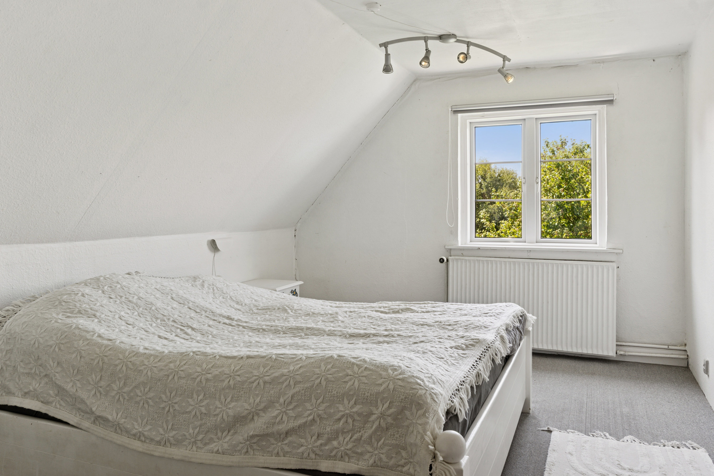 Fremhævet soveværelse billede i fuldskærmstilstand. Billede af Svinøvestervej 30, 4750 Lundby