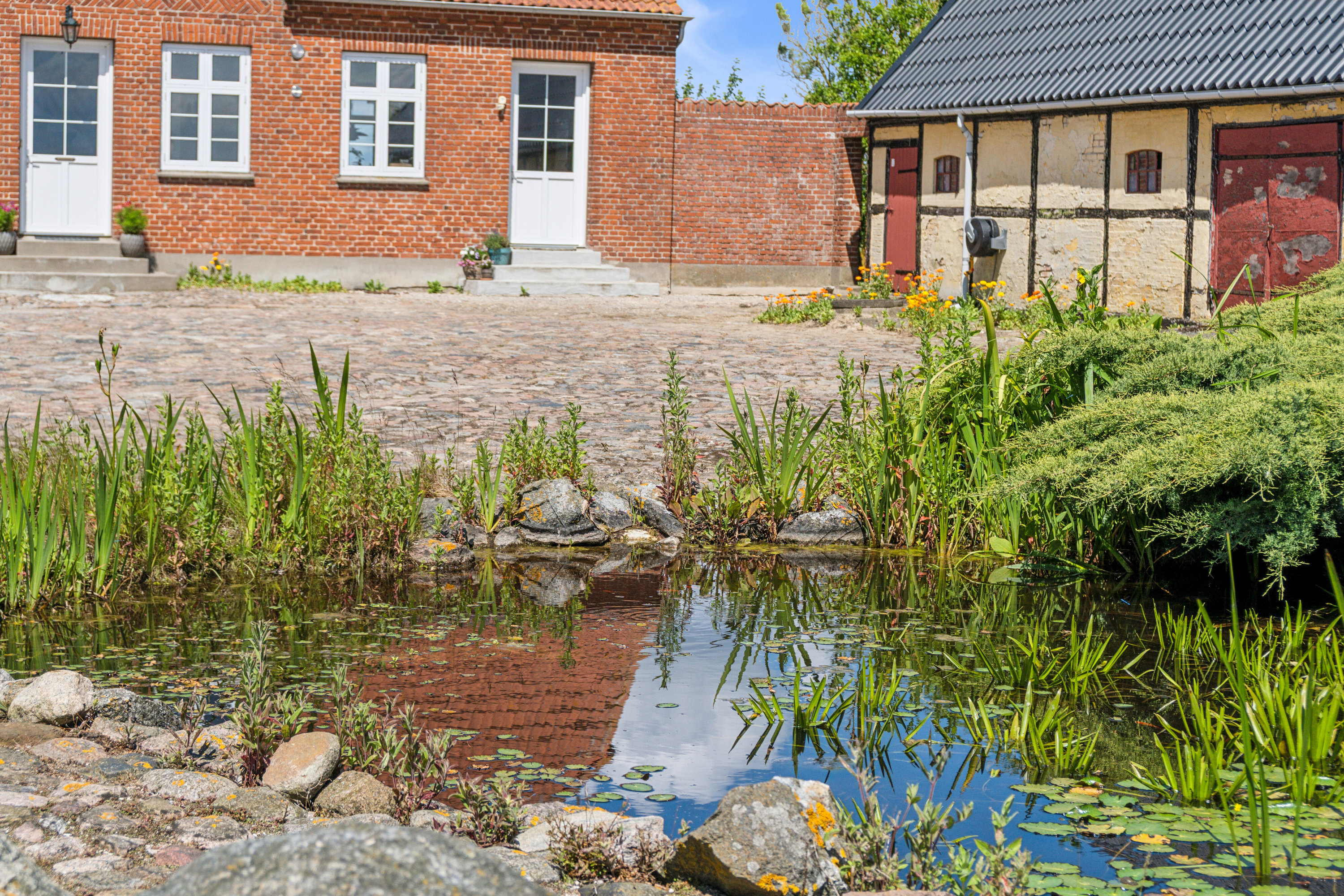 Fremhævet udendørs billede i fuldskærmstilstand. Billede af Svinøvestervej 30, 4750 Lundby