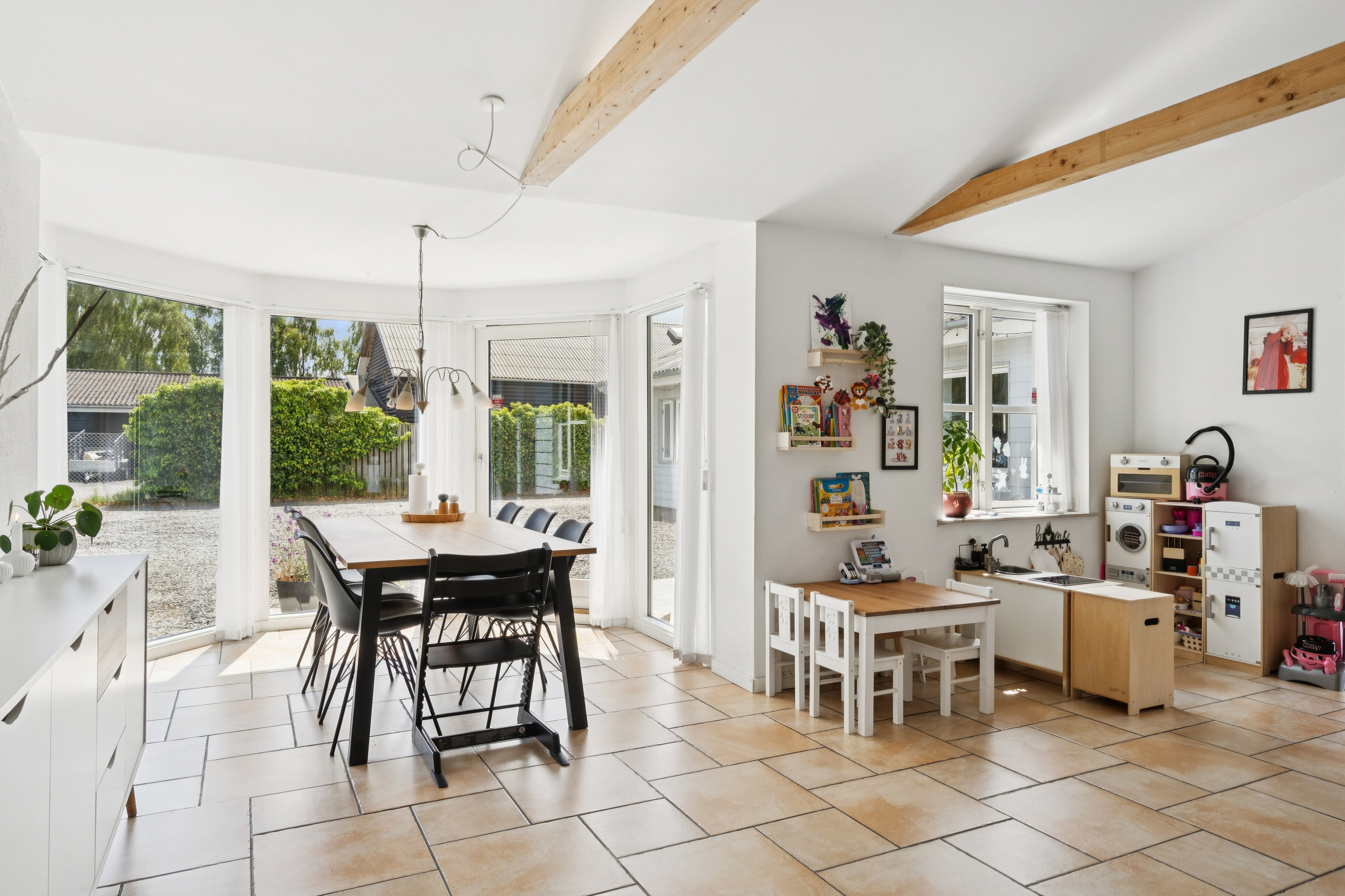 Fremhævet stue billede i fuldskærmstilstand. Billede af Islandsgade 4, 4690 Haslev