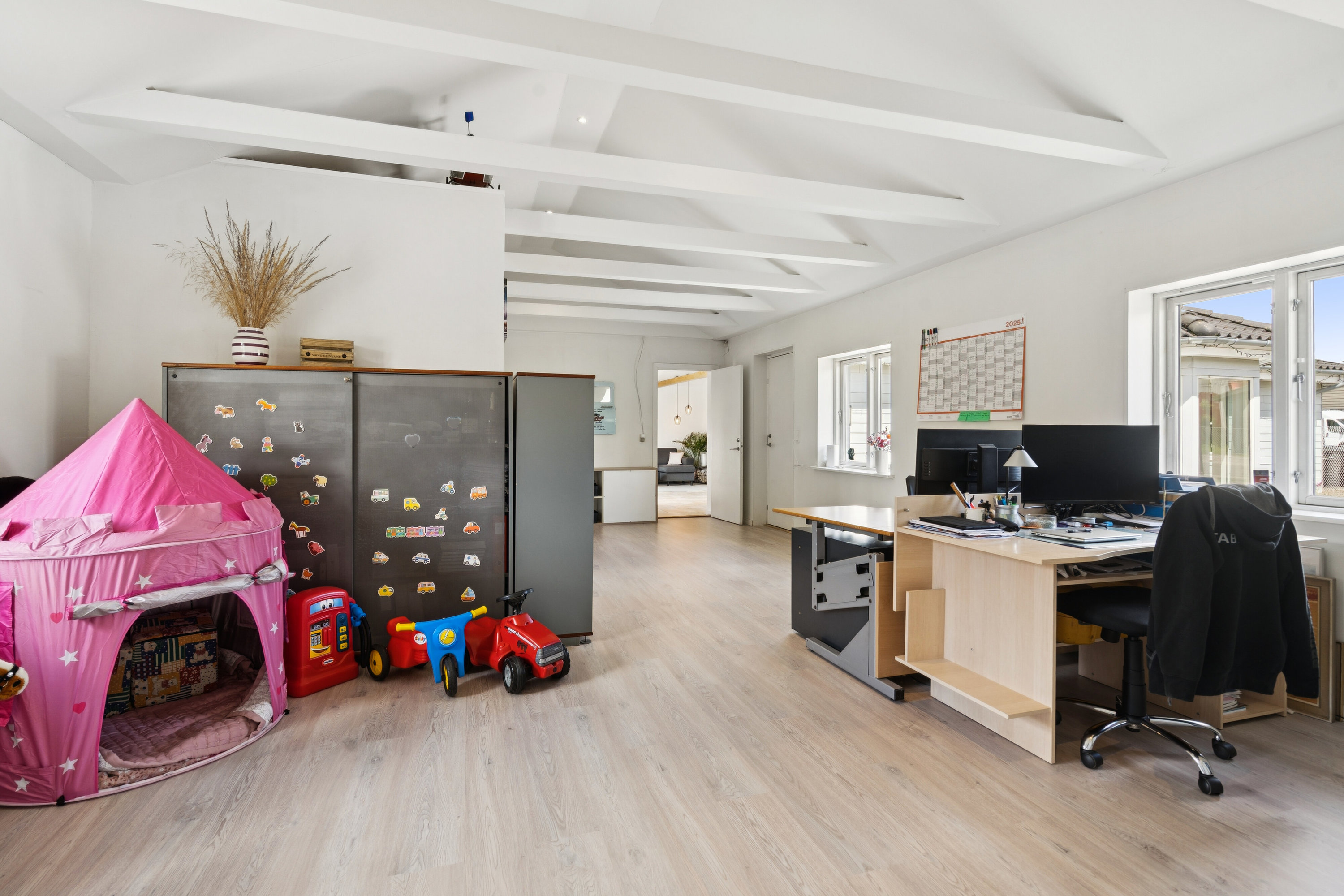 Fremhævet arbejdsværelse billede i fuldskærmstilstand. Billede af Islandsgade 4, 4690 Haslev