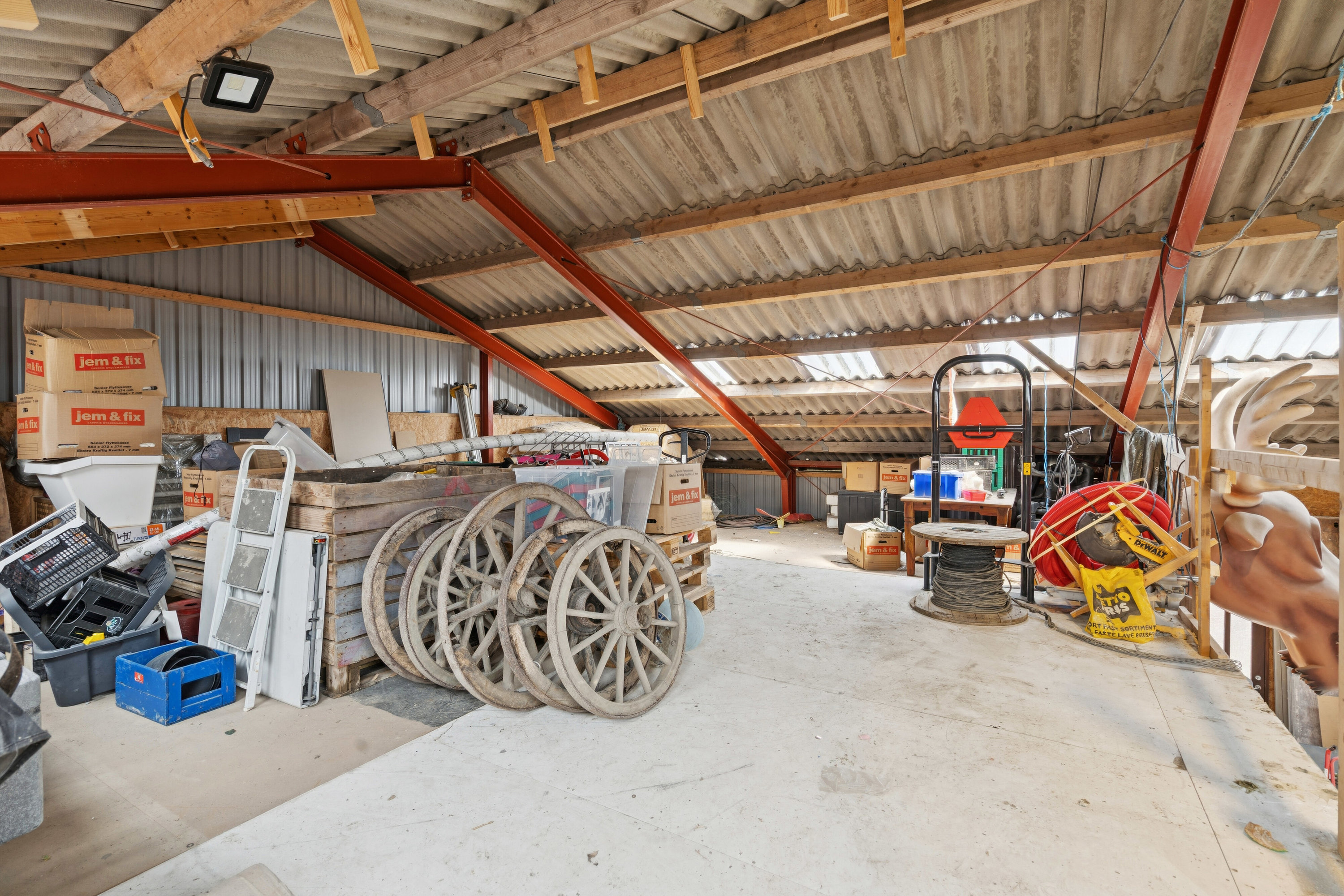 Fremhævet loft billede i fuldskærmstilstand. Billede af Islandsgade 4, 4690 Haslev