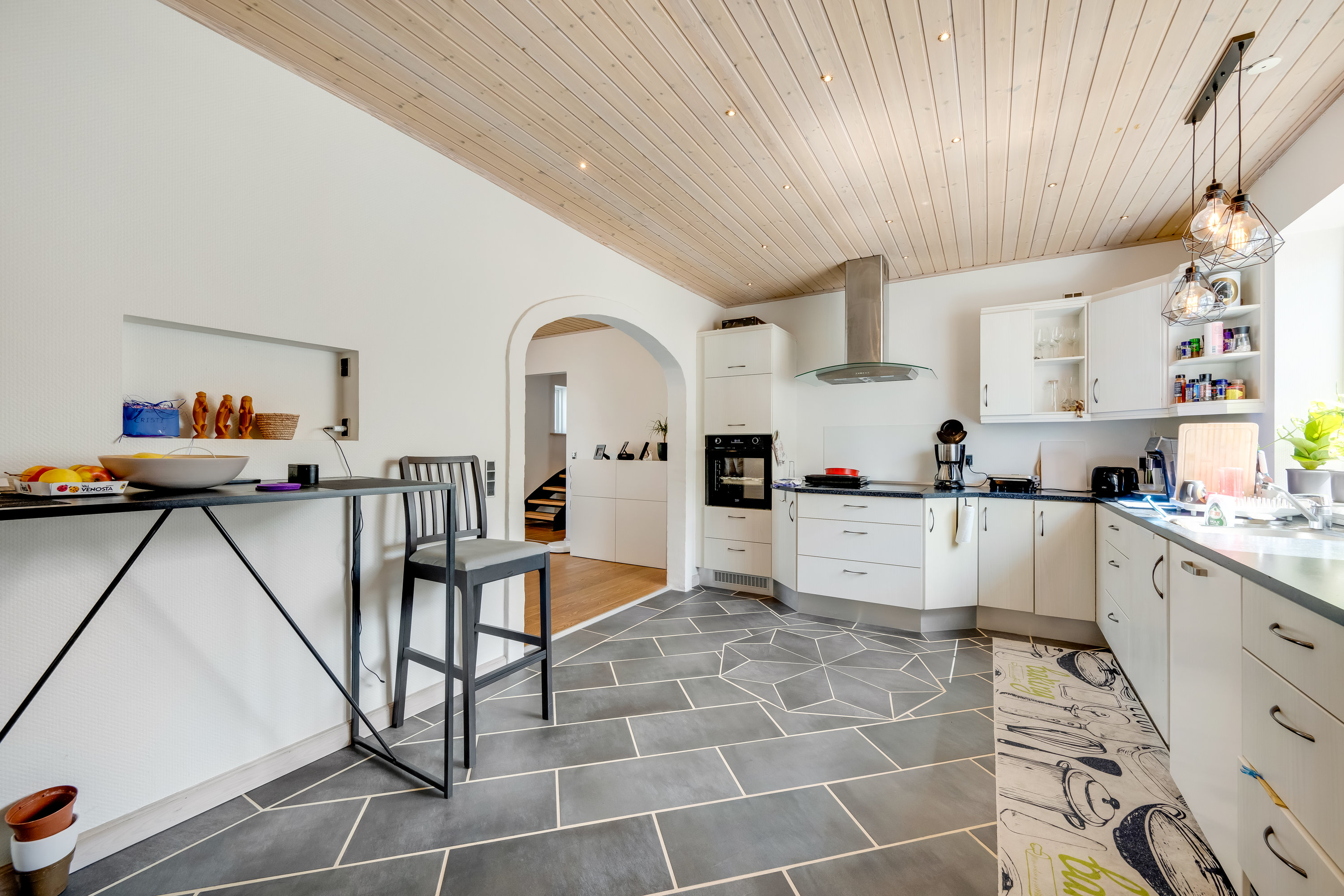 Fremhævet køkken billede i fuldskærmstilstand. Billede af Gl Kongevej 23, 6920 Videbæk