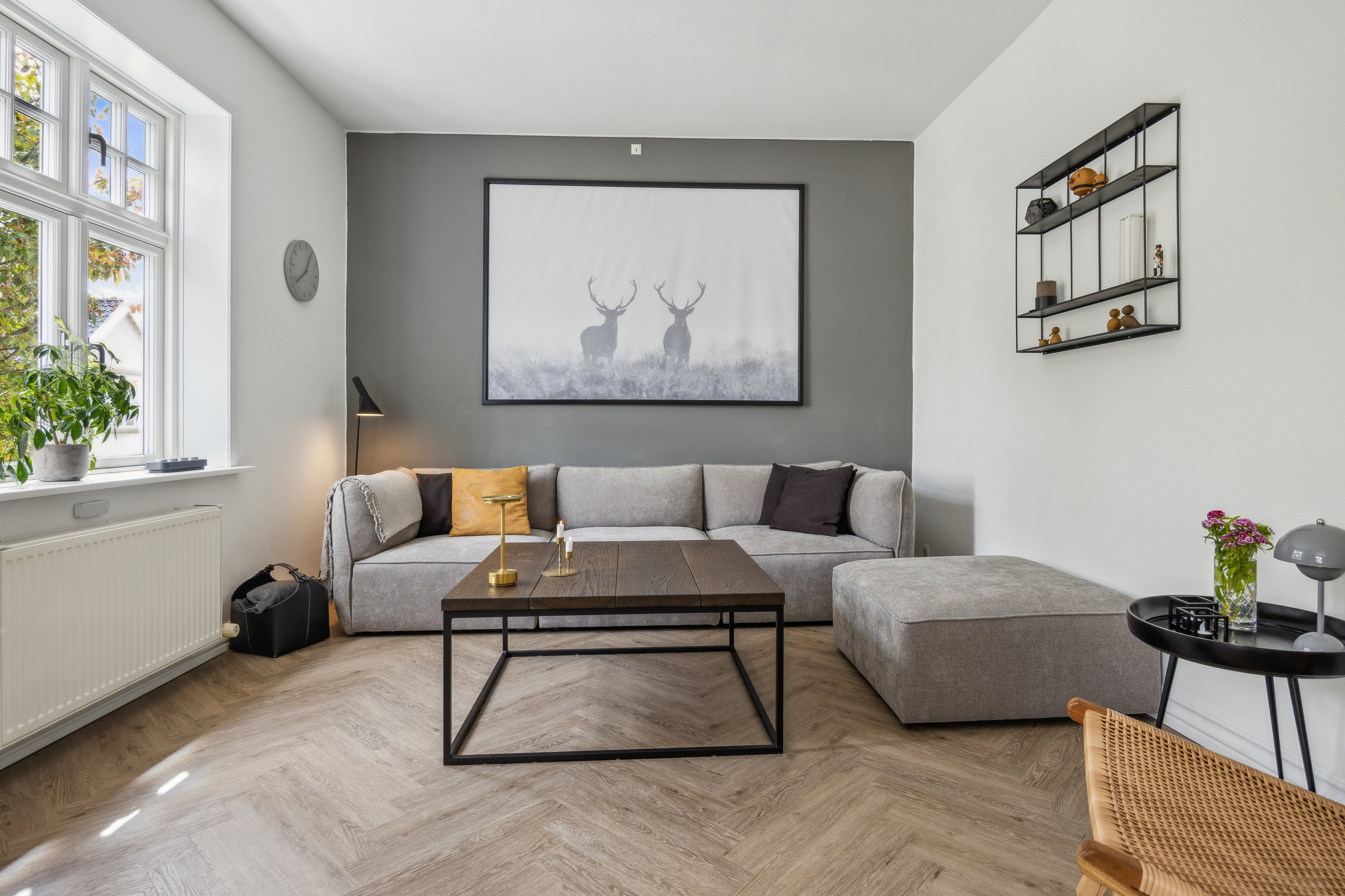 Fremhævet stue billede i fuldskærmstilstand. Billede af Niels Lykkes Gade 16, 9400 Nørresundby