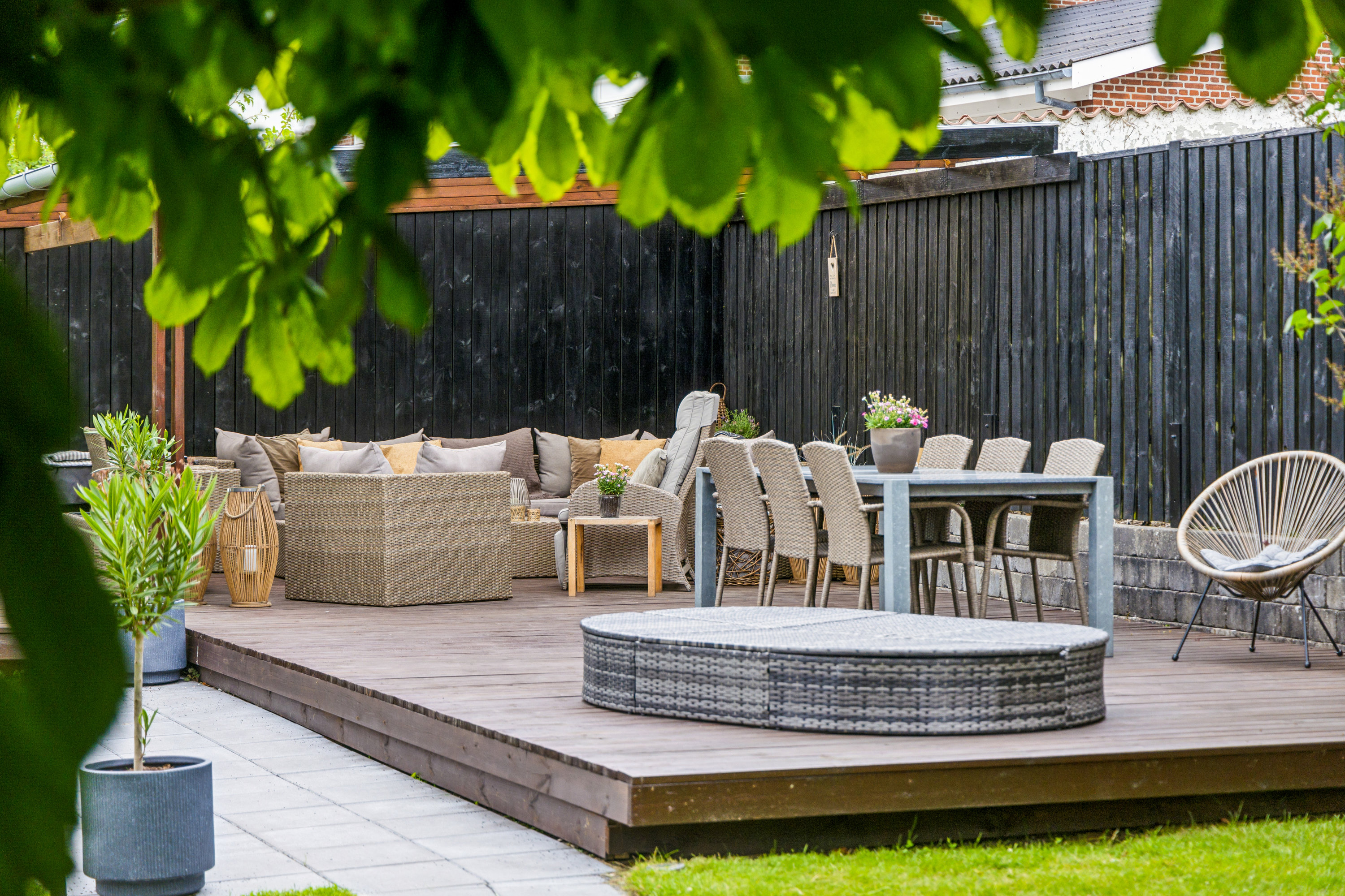 Fremhævet terrasse billede i fuldskærmstilstand. Billede af Niels Lykkes Gade 16, 9400 Nørresundby