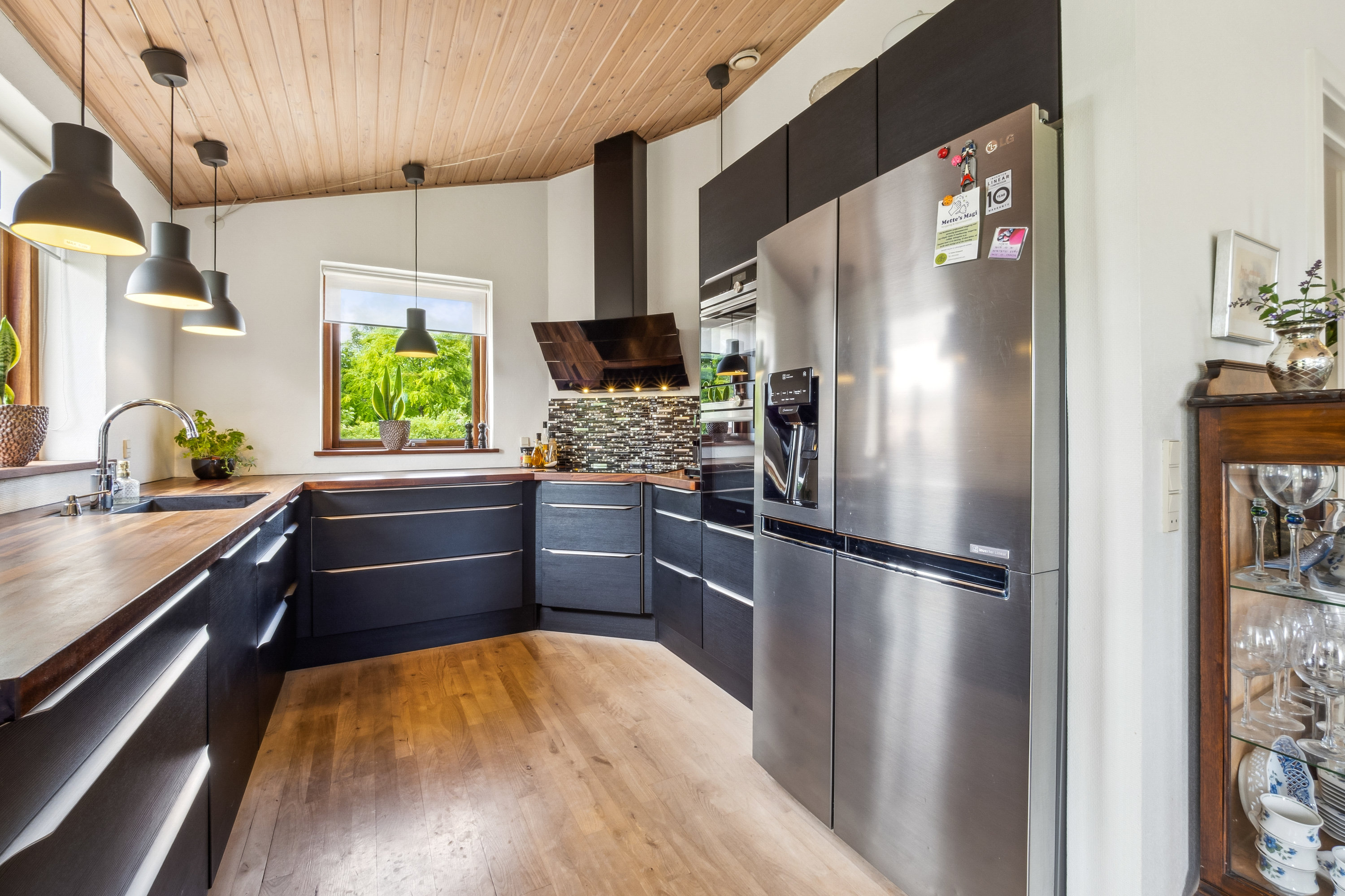 Fremhævet køkken billede i fuldskærmstilstand. Billede af Lyngbjergvej 15, Faarup, 7900 Nykøbing M