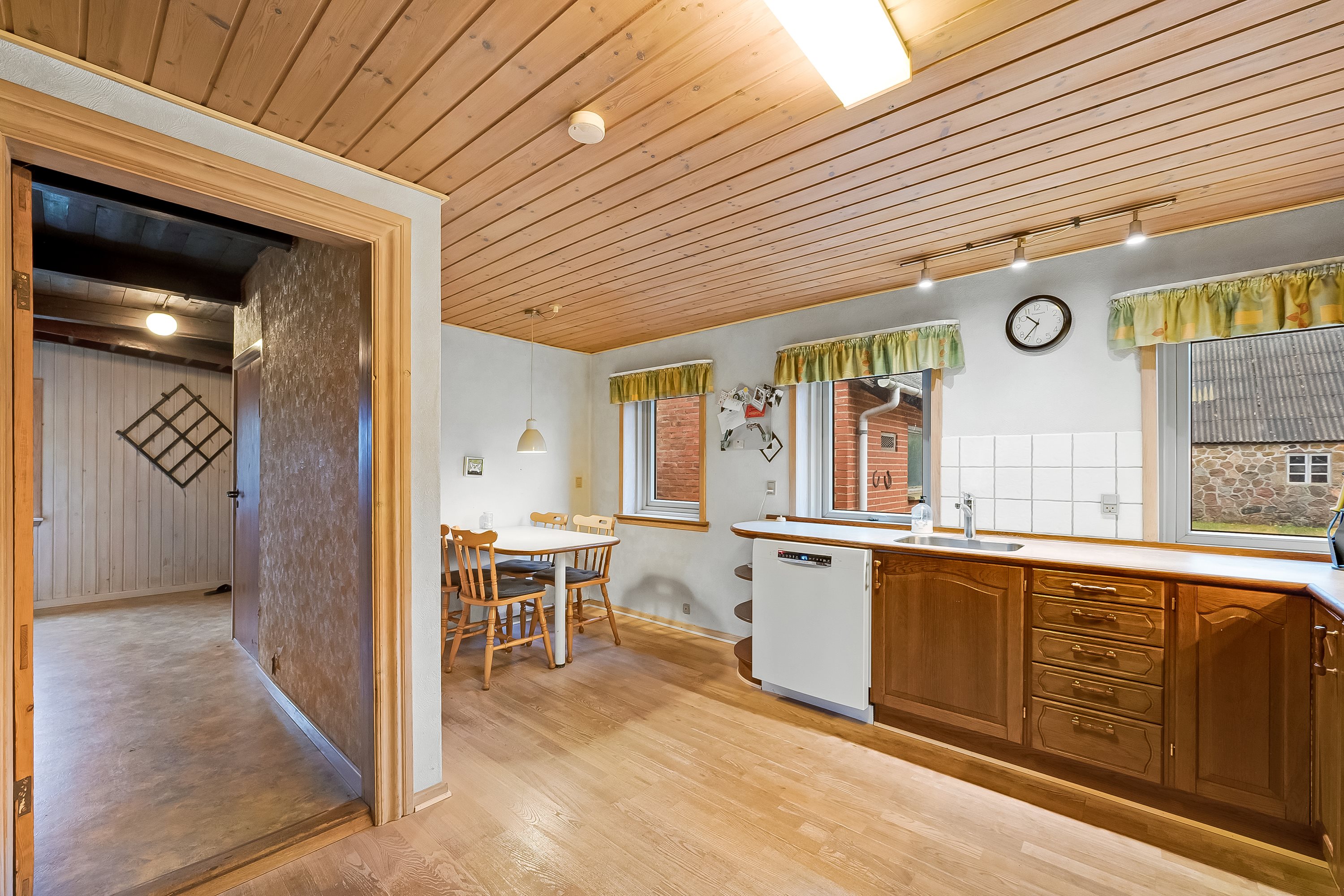 Fremhævet køkken billede i fuldskærmstilstand. Billede af Tylvadvej 20, Finderup, 6900 Skjern