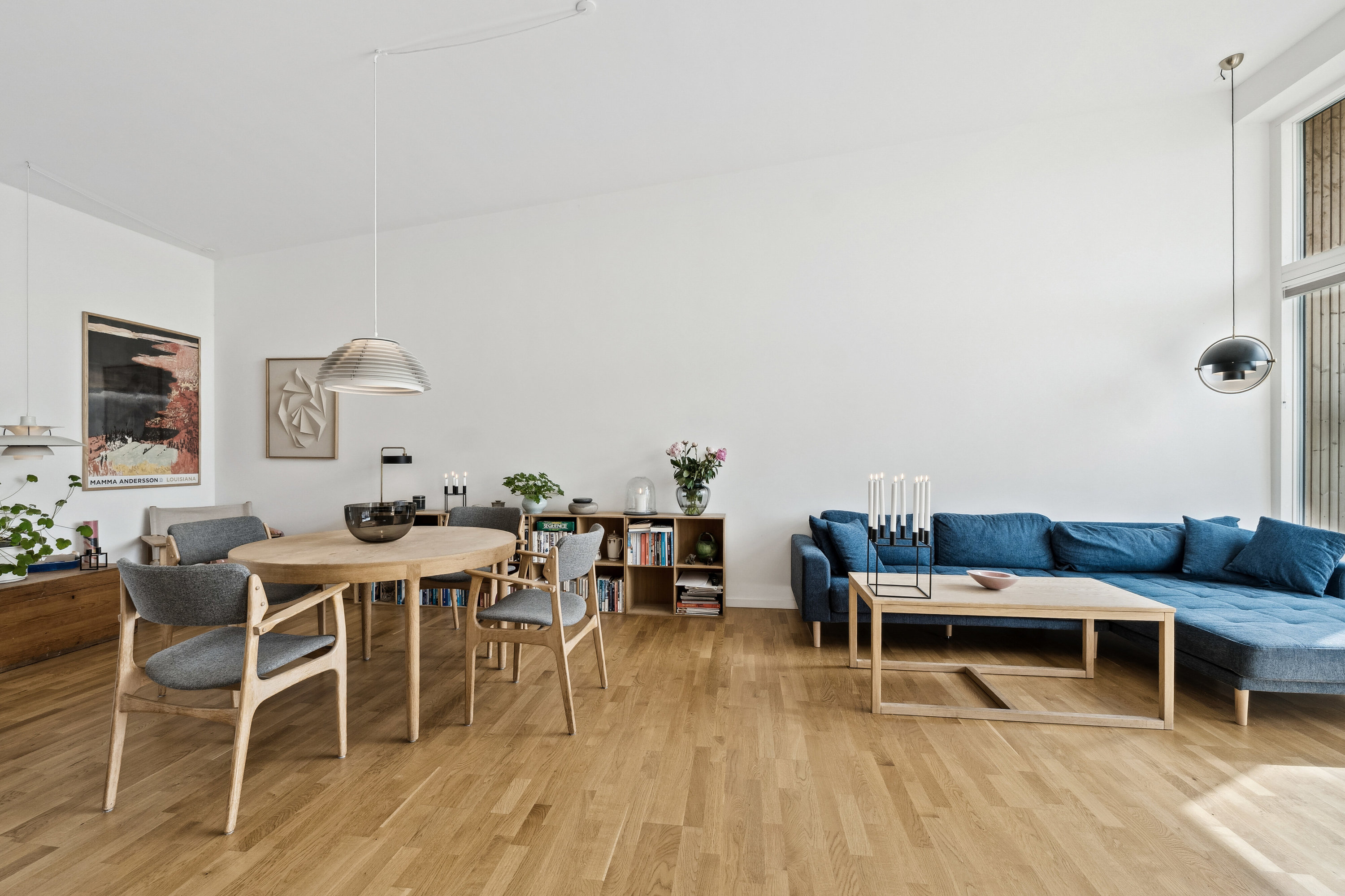 Fremhævet stue billede i fuldskærmstilstand. Billede af Tømrergårdsvej 39, Tuse, 4300 Holbæk