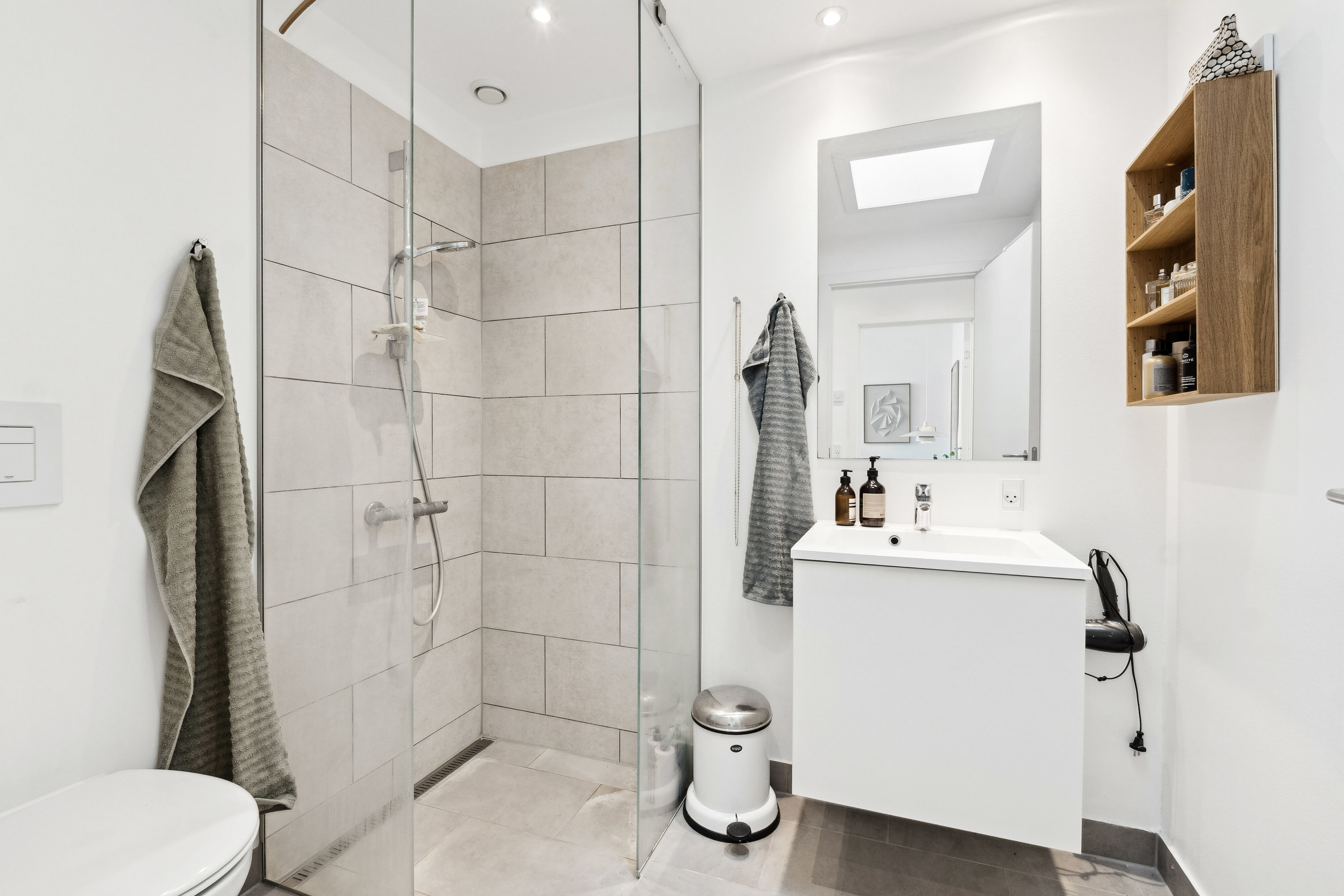 Fremhævet badeværelse billede i fuldskærmstilstand. Billede af Tømrergårdsvej 39, Tuse, 4300 Holbæk