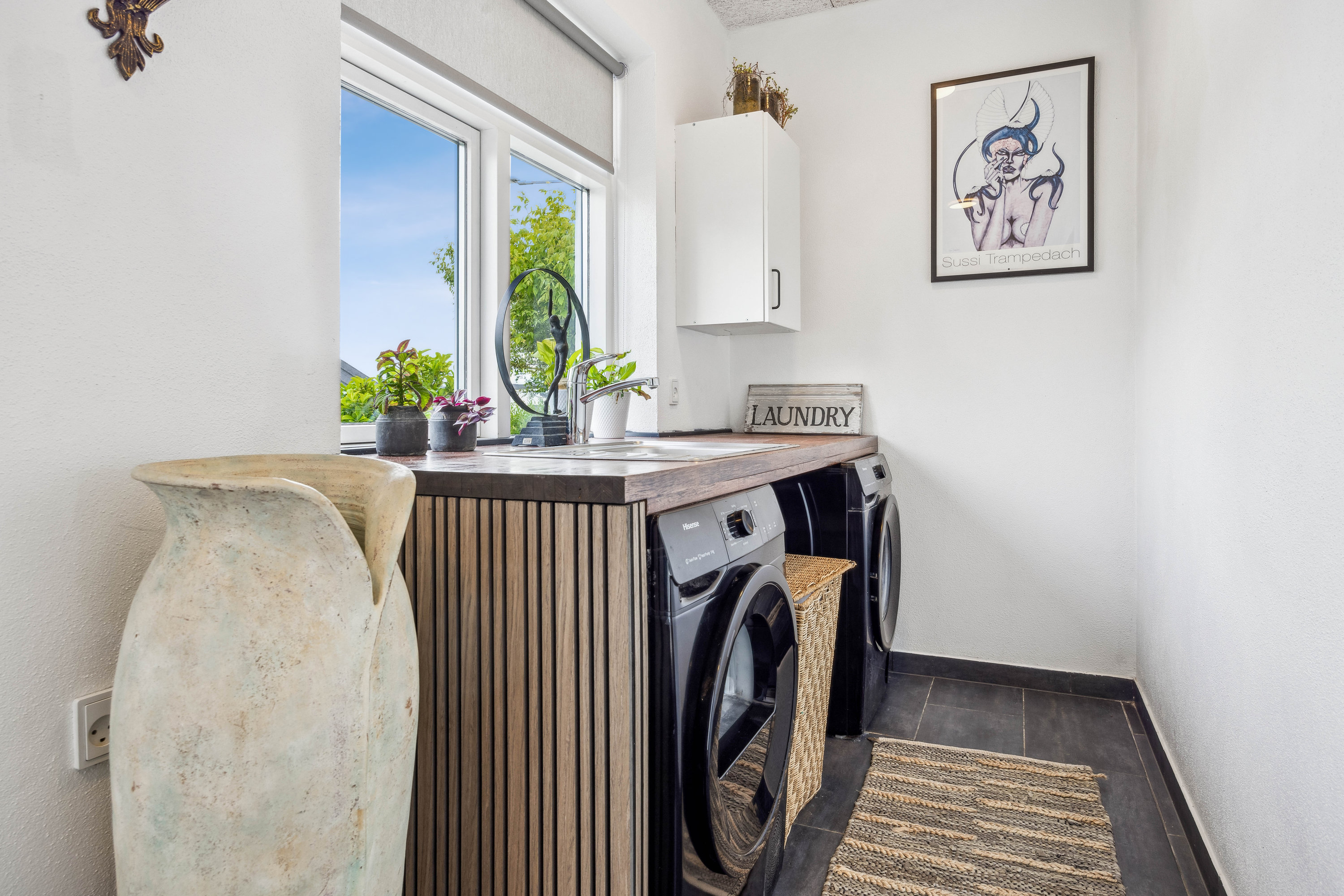 Fremhævet bad billede i fuldskærmstilstand. Billede af Kløvermarken 23, 9310 Vodskov