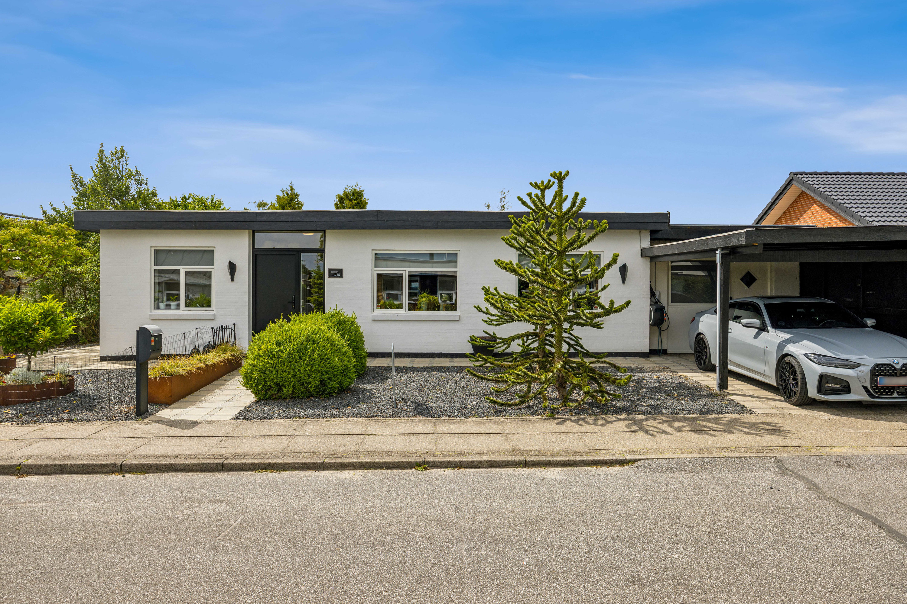 Fremhævet ejendom 1 billede i fuldskærmstilstand. Billede af Kløvermarken 23, 9310 Vodskov