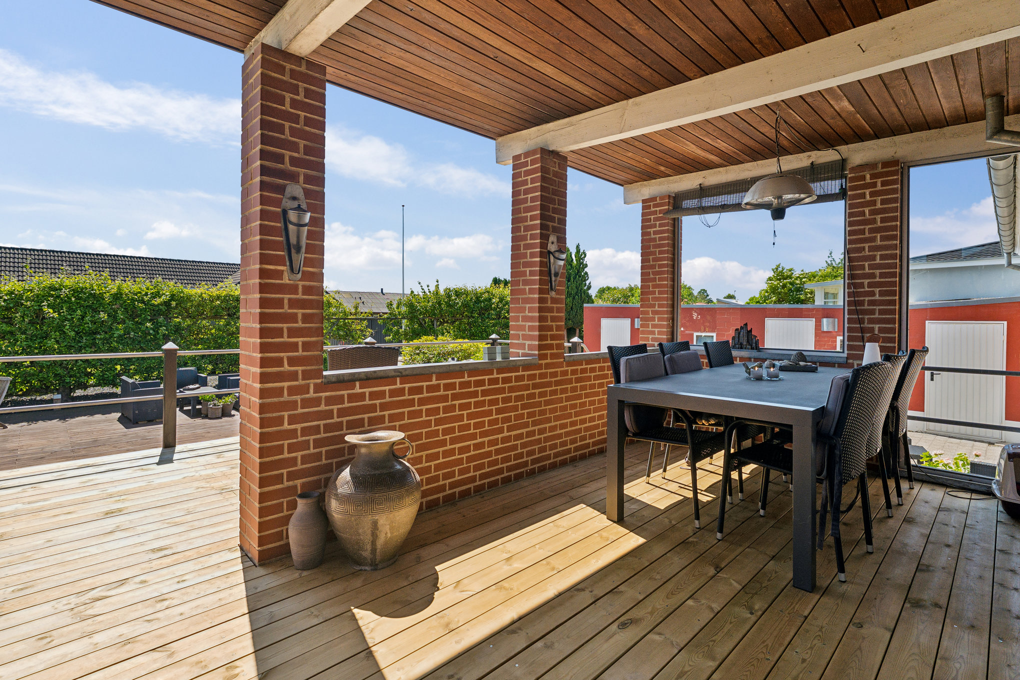 Fremhævet terrasse billede i fuldskærmstilstand. Billede af Gyvelvej 5, 8930 Randers NØ