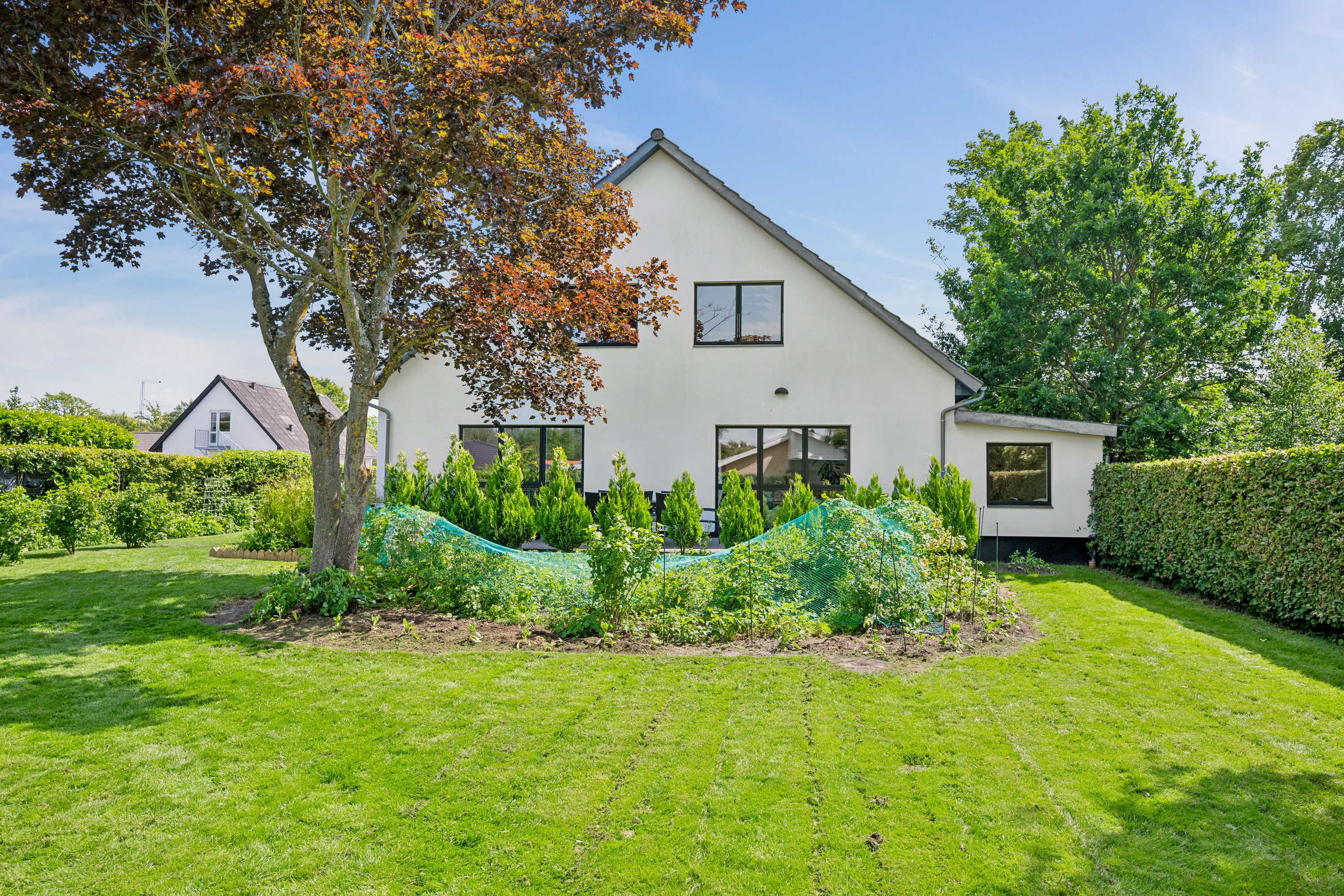 Fremhævet ejendom 1 billede i fuldskærmstilstand. Billede af Åmarksvej 7, 8250 Egå