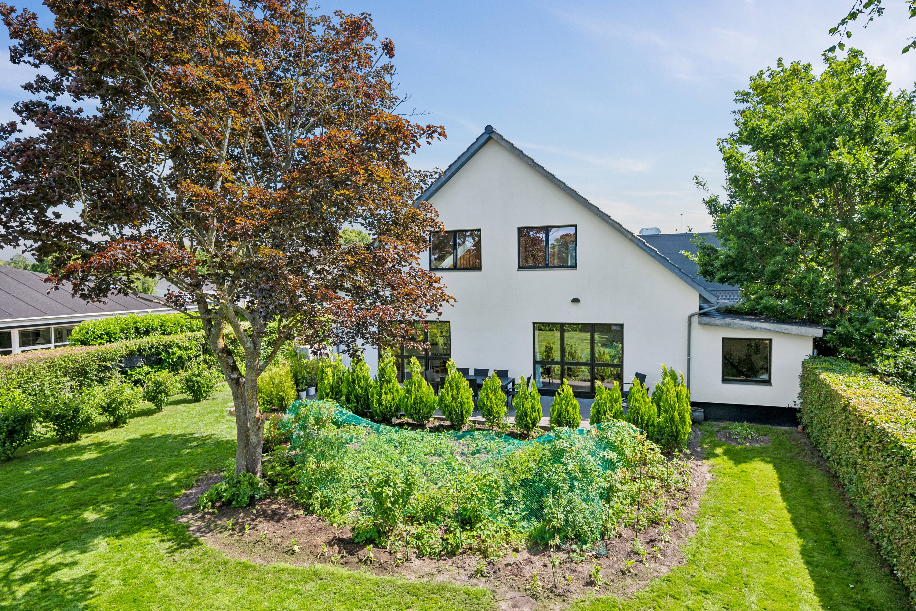 Fremhævet ejendom 1 billede i fuldskærmstilstand. Billede af Åmarksvej 7, 8250 Egå