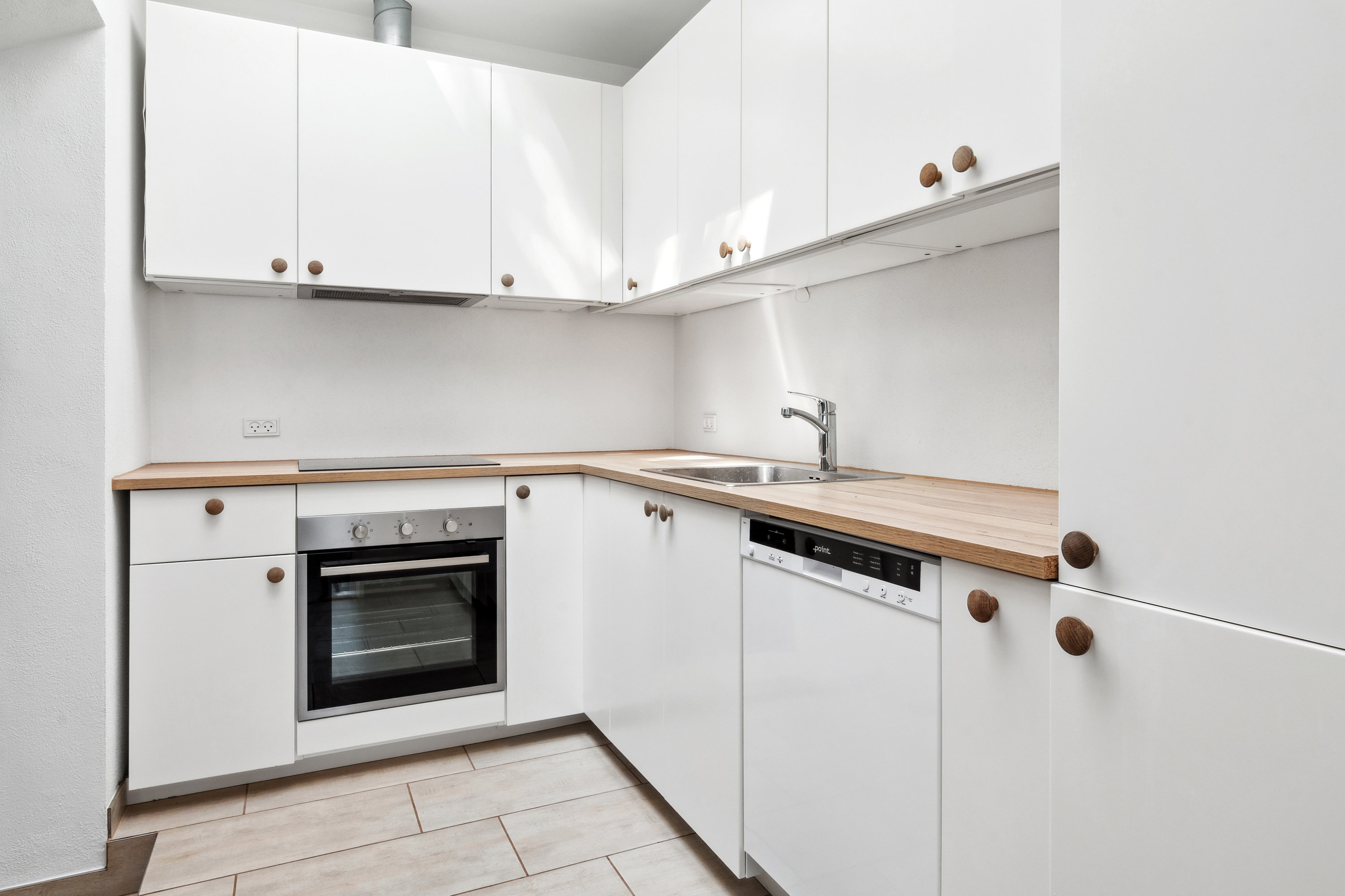 Fremhævet køkken billede i fuldskærmstilstand. Billede af Åmarksvej 7, 8250 Egå