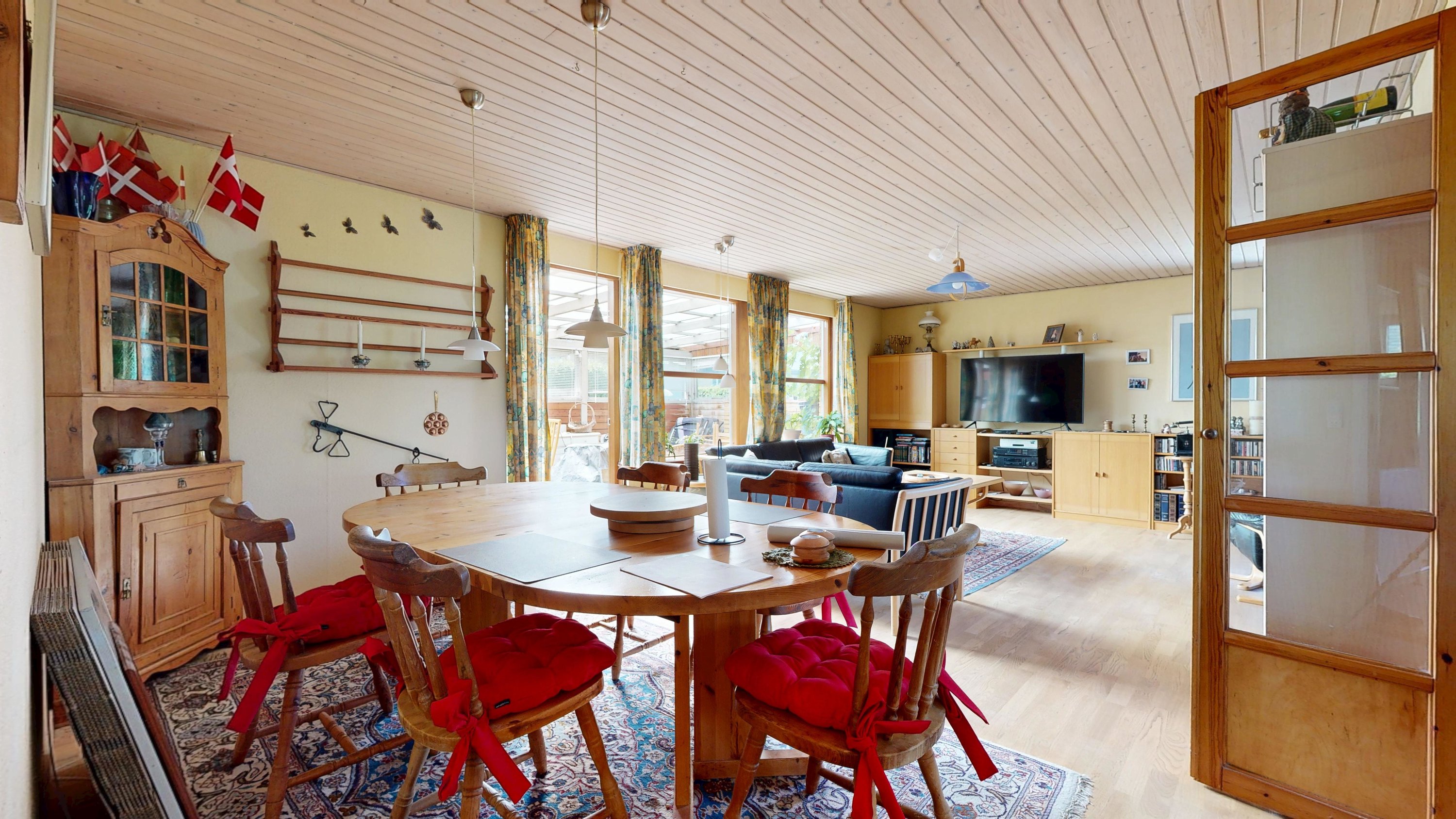 Fremhævet alrum/stue billede i fuldskærmstilstand. Billede af Stenløkkeparken 57, Hylke, 8660 Skanderborg