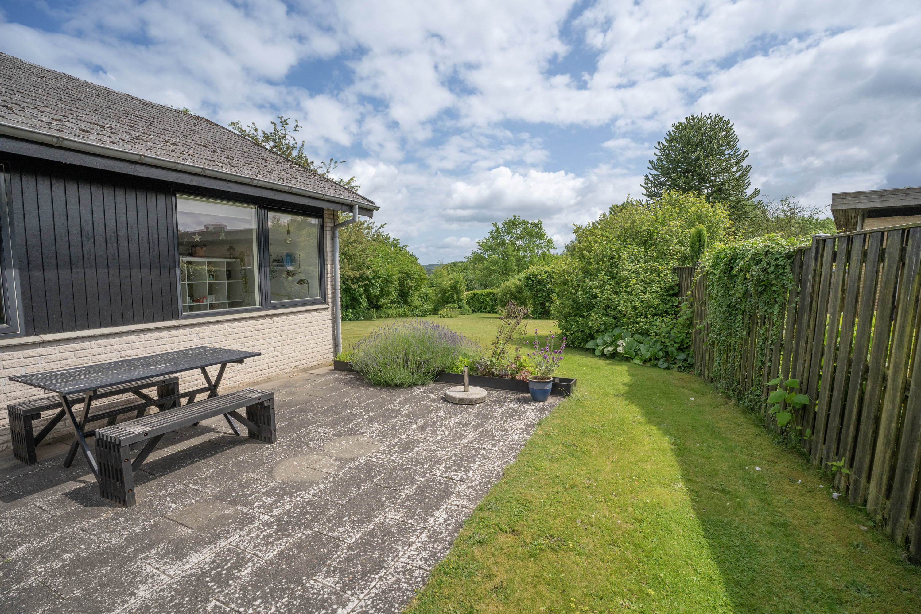 Fremhævet  billede i fuldskærmstilstand. Billede af Fuglebakken 23, 5560 Aarup