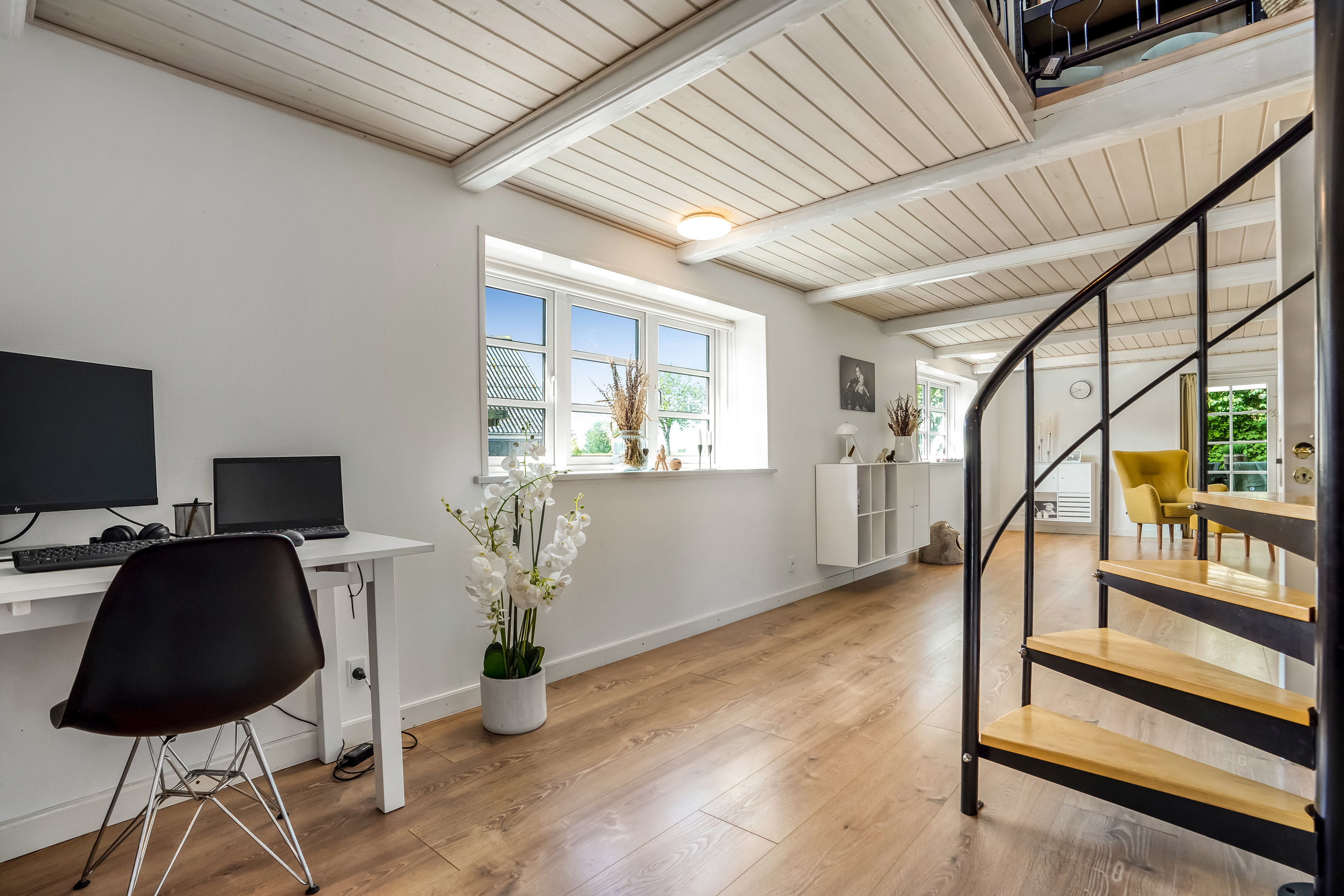 Fremhævet stue billede i fuldskærmstilstand. Billede af Ejbyvej 20, 5592 Ejby