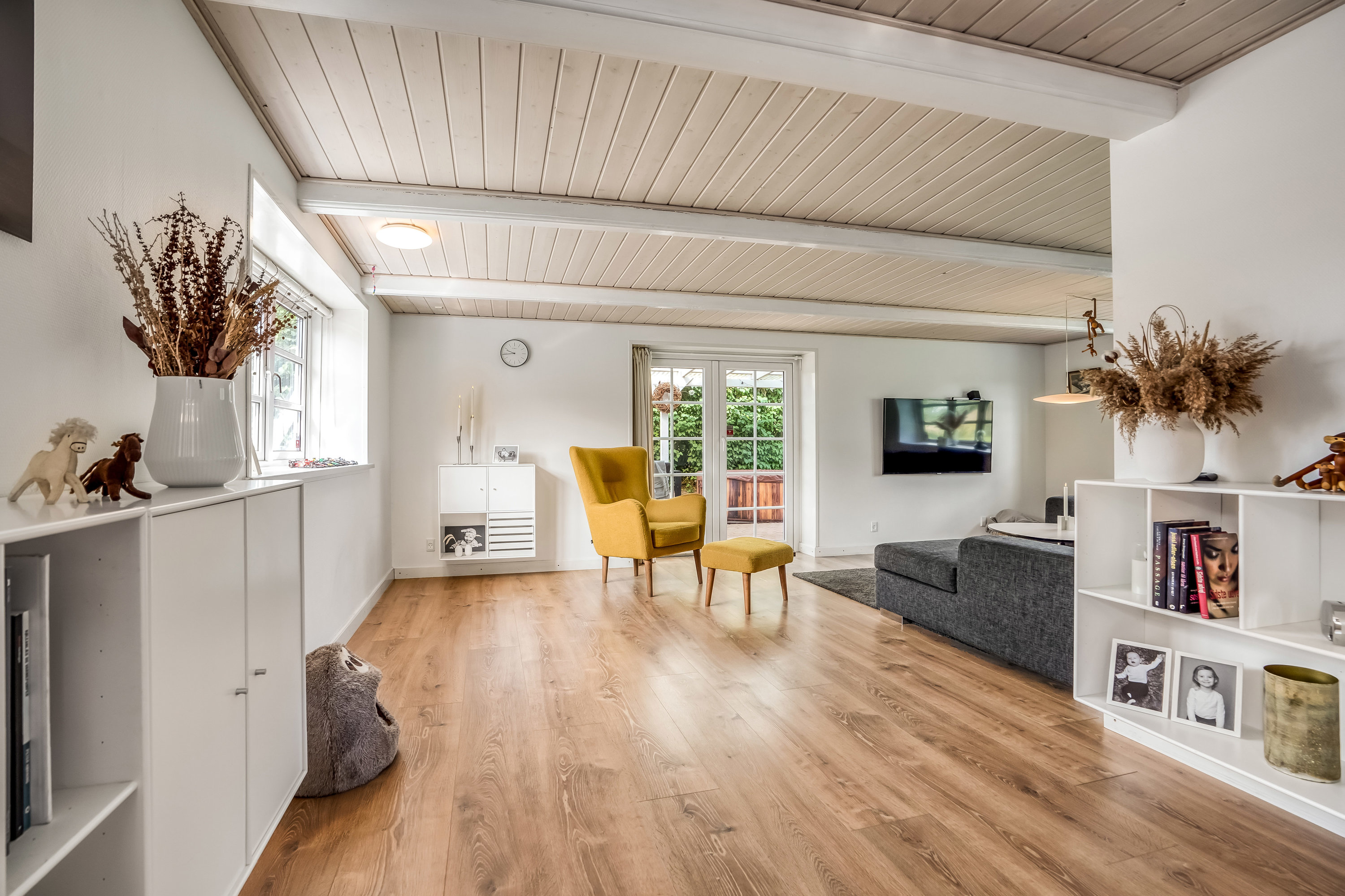 Fremhævet stue billede i fuldskærmstilstand. Billede af Ejbyvej 20, 5592 Ejby