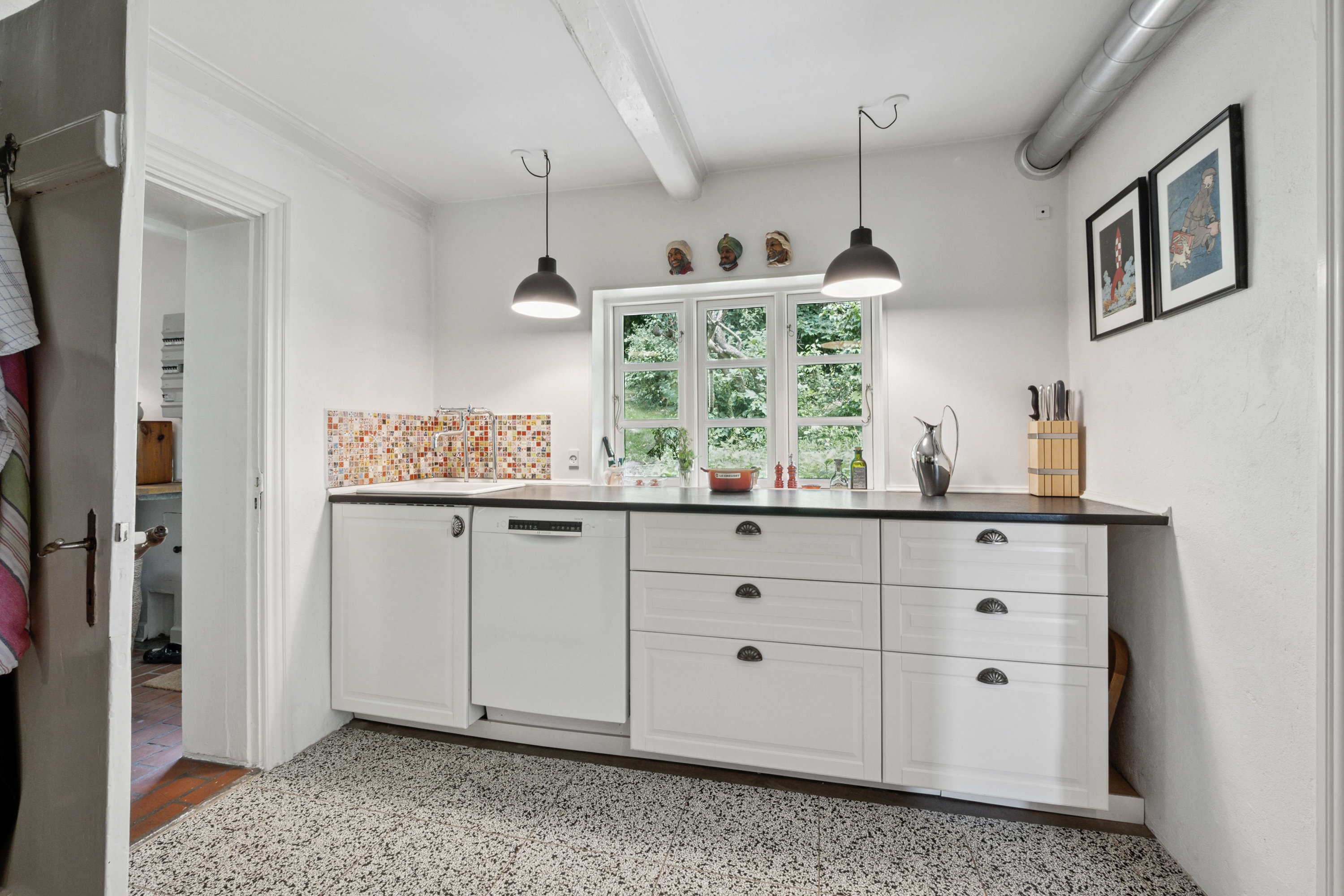 Fremhævet køkken billede i fuldskærmstilstand. Billede af Dollerupvej 127, 8800 Viborg