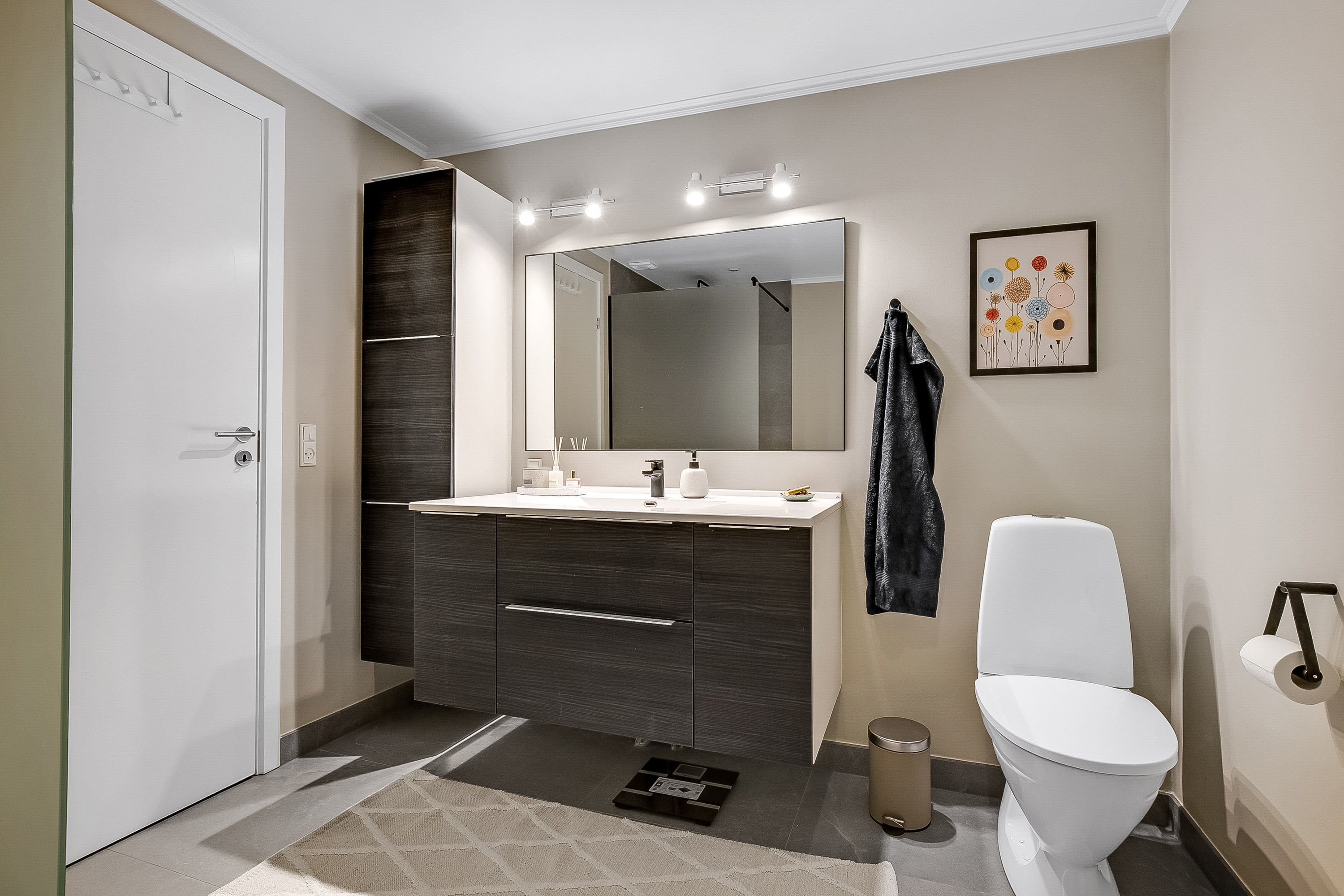 Fremhævet badeværelse stueplan billede i fuldskærmstilstand. Billede af Nørregade 25, 6580 Vamdrup