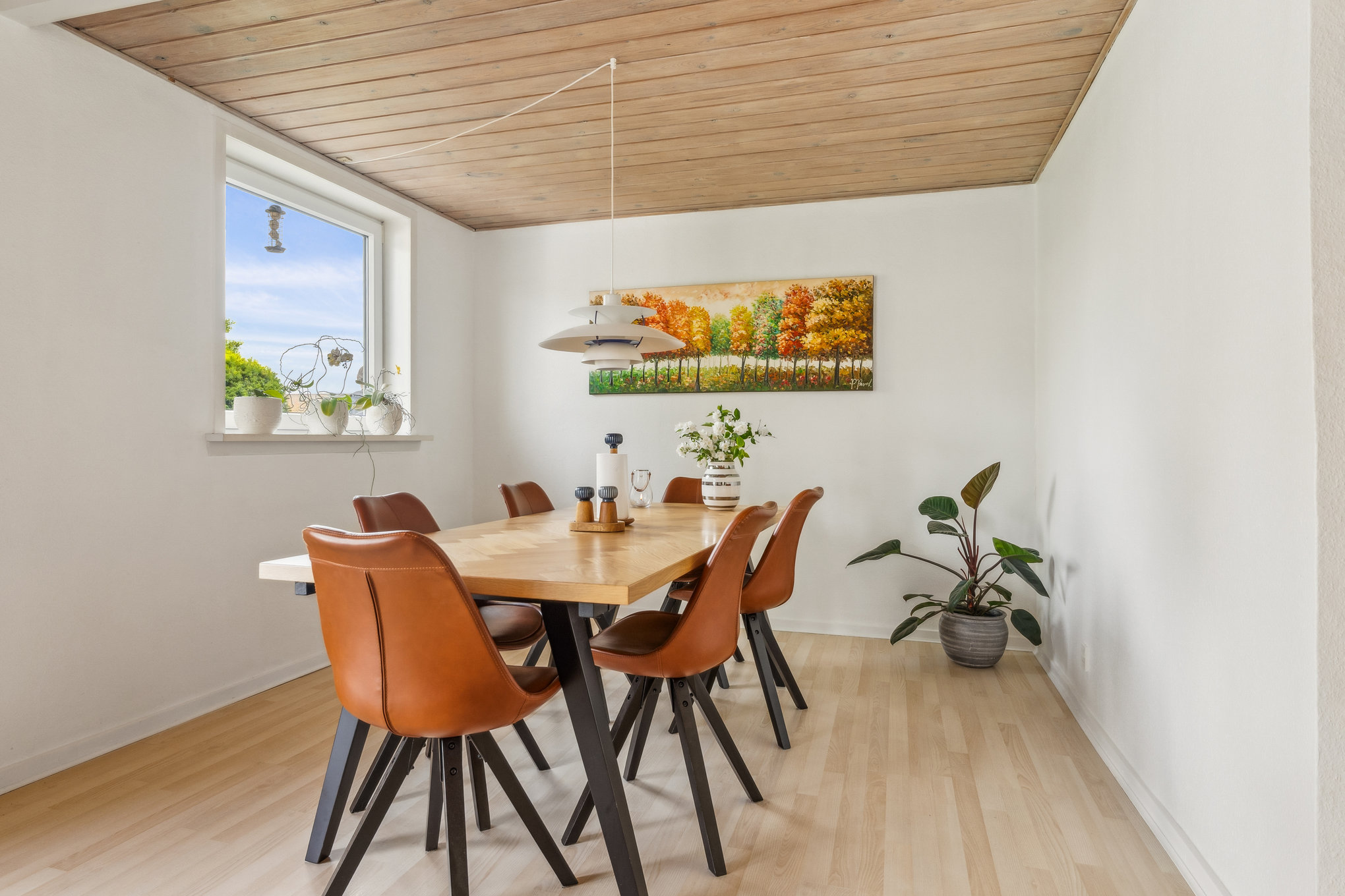 Fremhævet stue billede i fuldskærmstilstand. Billede af Birkevej 3, Assentoft, 8960 Randers SØ