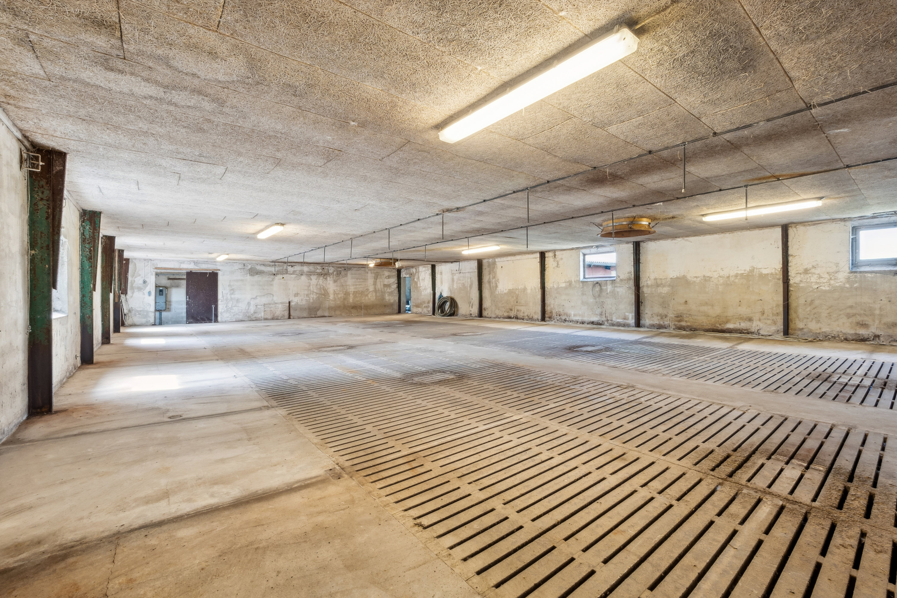 Fremhævet stald billede i fuldskærmstilstand. Billede af Søndermarken 13, Glomstrup, 7970 Redsted M