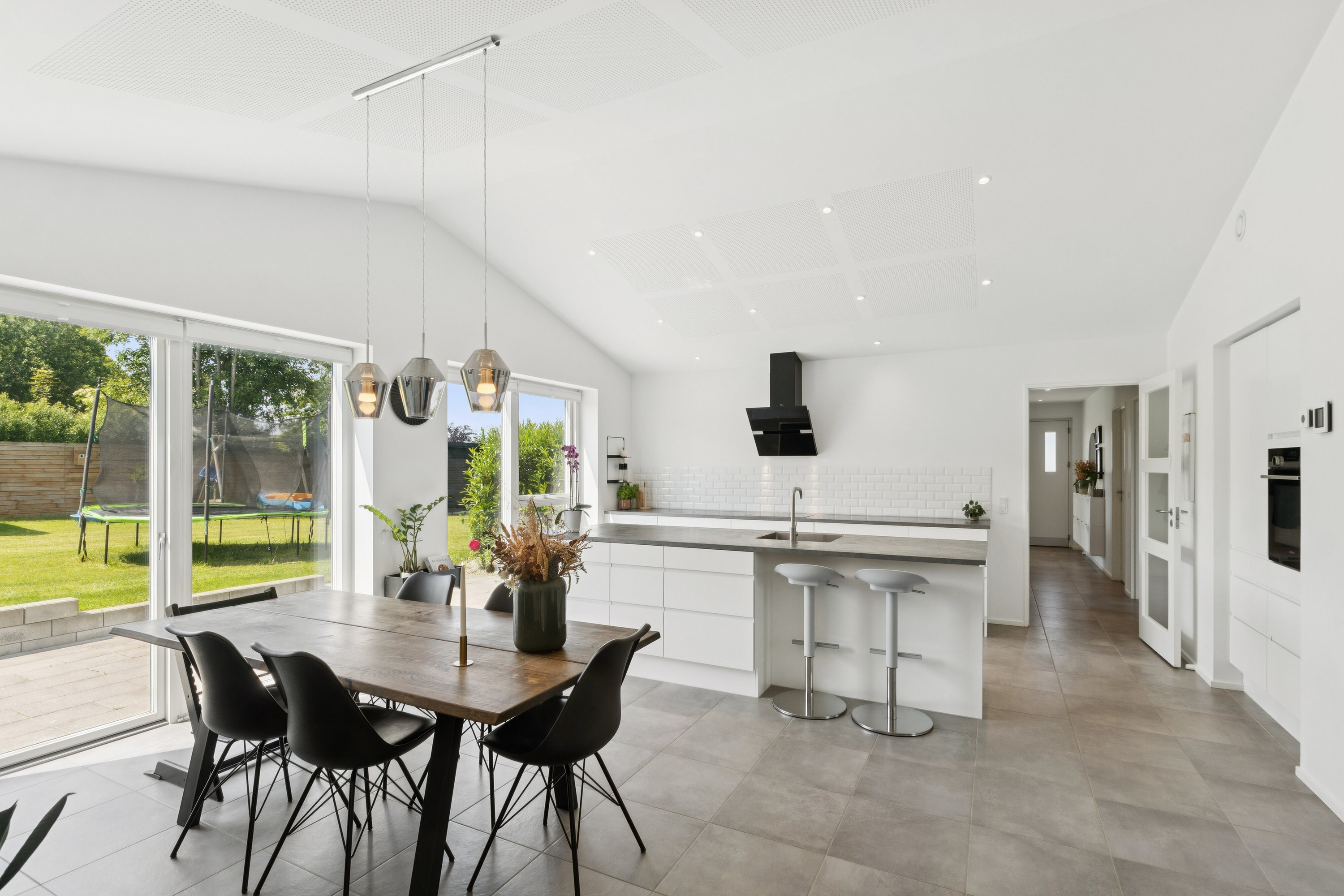 Miniaturebillede 1: spisestue. Billede af Elmevænget 6, 4690 Haslev