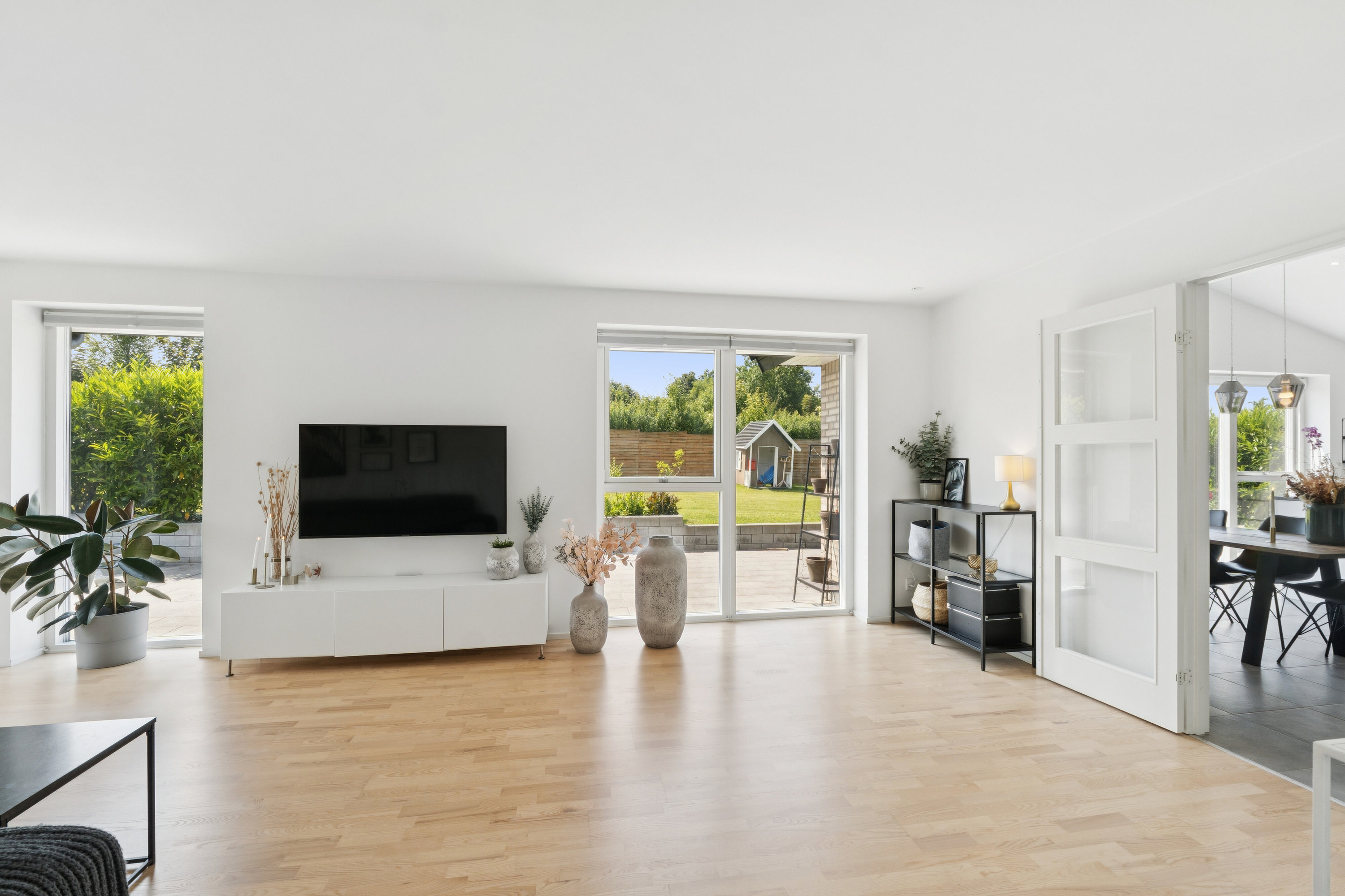 Fremhævet stue billede i fuldskærmstilstand. Billede af Elmevænget 6, 4690 Haslev