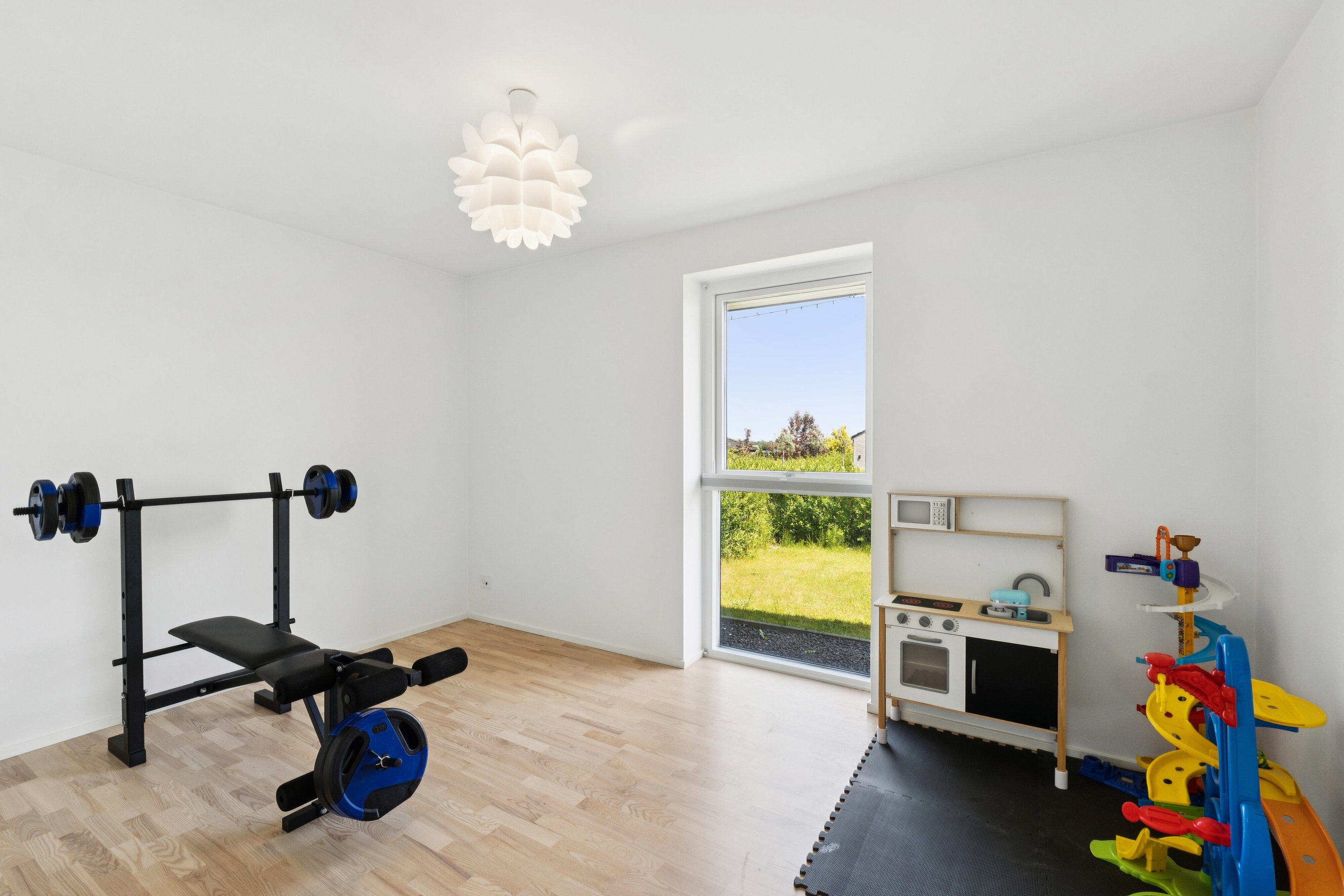 Fremhævet værelse billede i fuldskærmstilstand. Billede af Elmevænget 6, 4690 Haslev