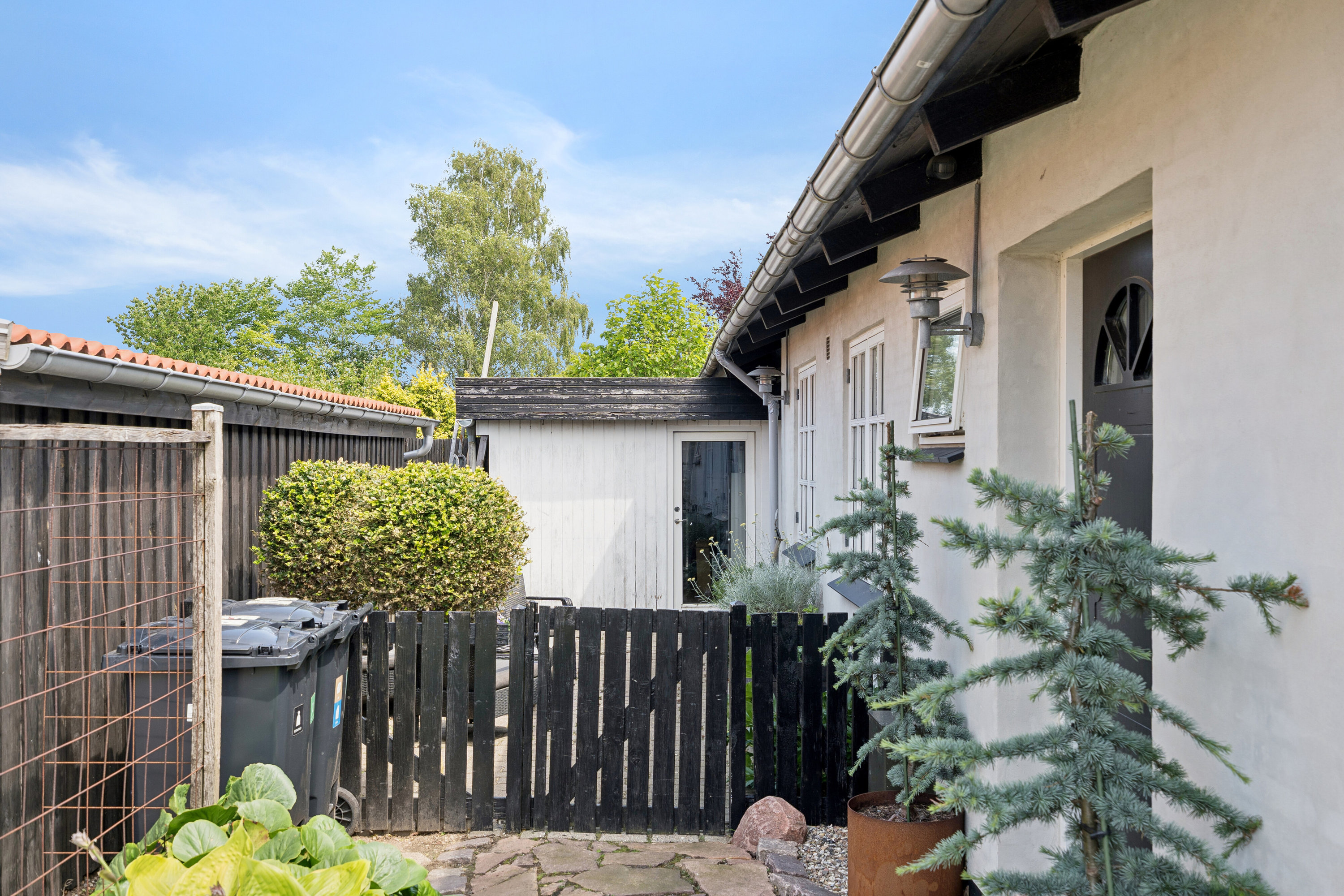 Fremhævet udendørs billede i fuldskærmstilstand. Billede af Gyldenbjergsvej 18, 5700 Svendborg