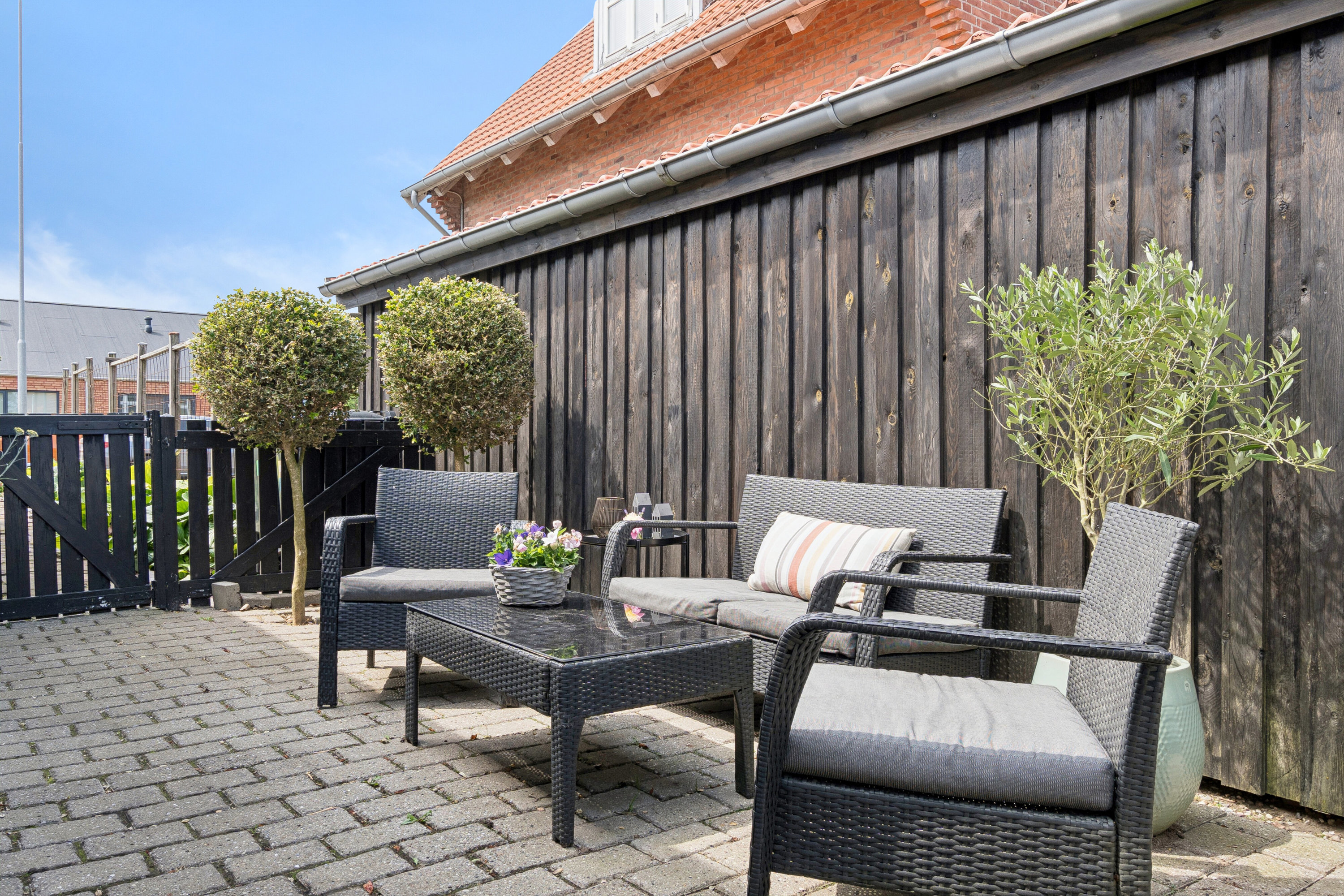 Fremhævet terrasse billede i fuldskærmstilstand. Billede af Gyldenbjergsvej 18, 5700 Svendborg