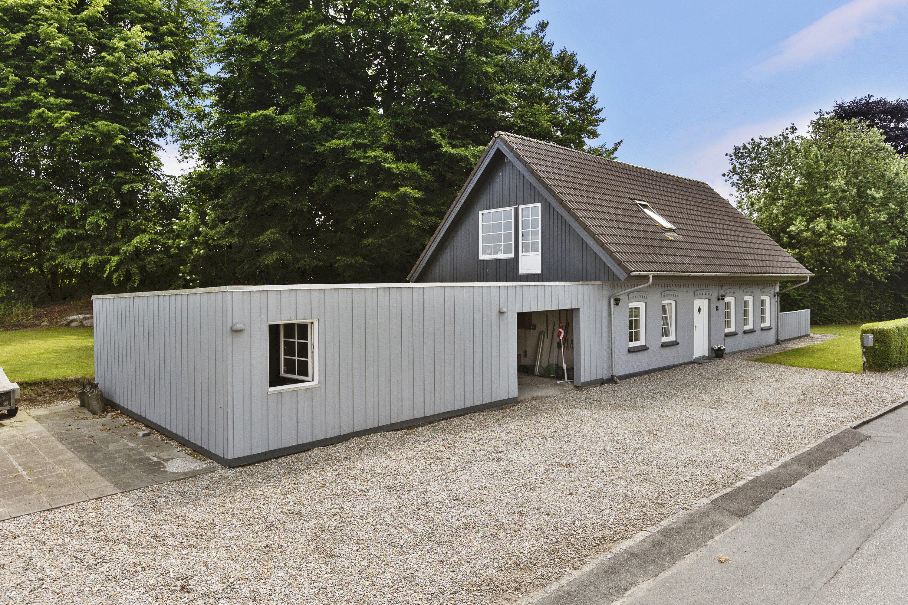 Miniaturebillede 1: ejendommen. Billede af Tumbøl Bygade 14, Tumbøl, 6200 Aabenraa