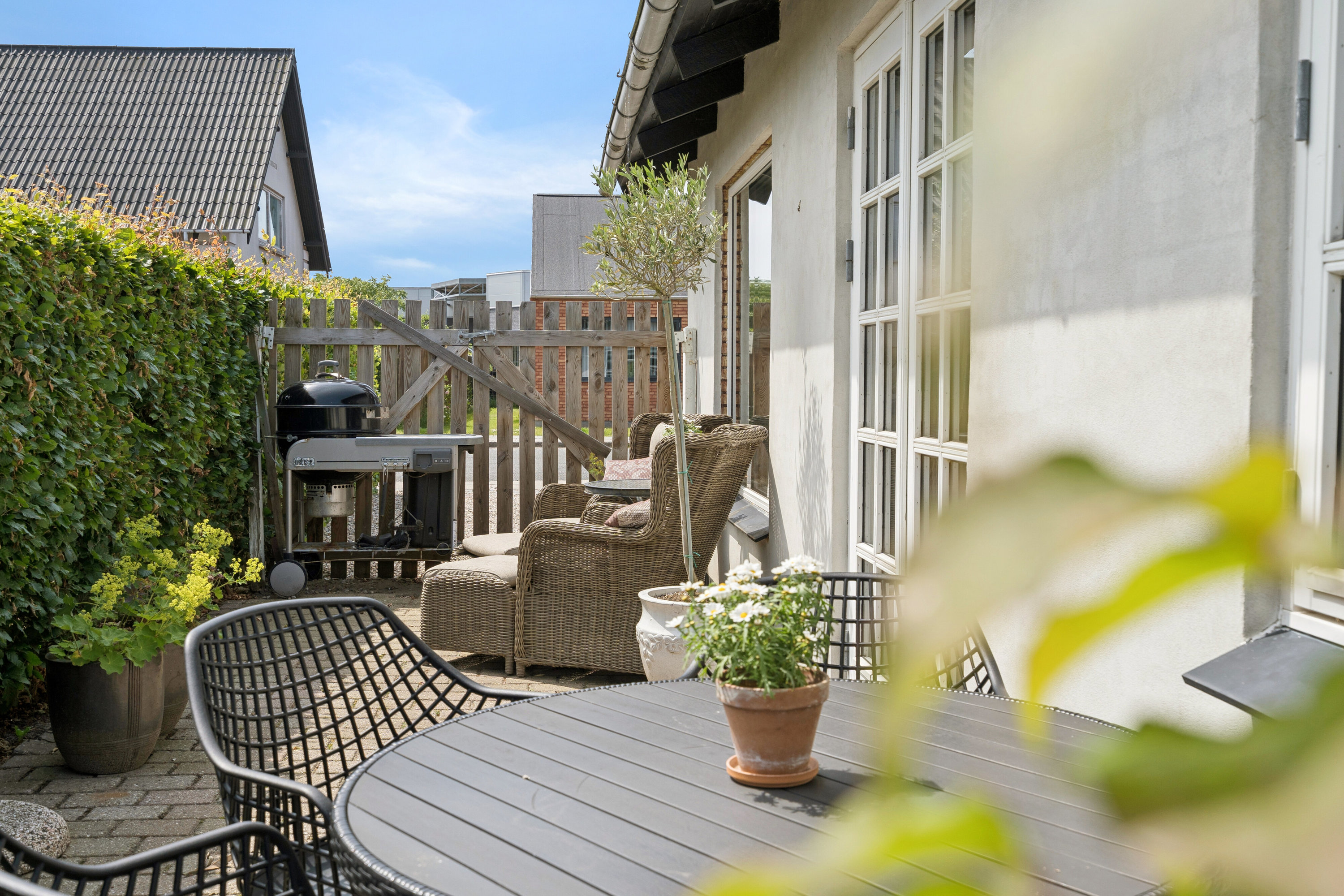 Fremhævet terrasse billede i fuldskærmstilstand. Billede af Gyldenbjergsvej 18, 5700 Svendborg