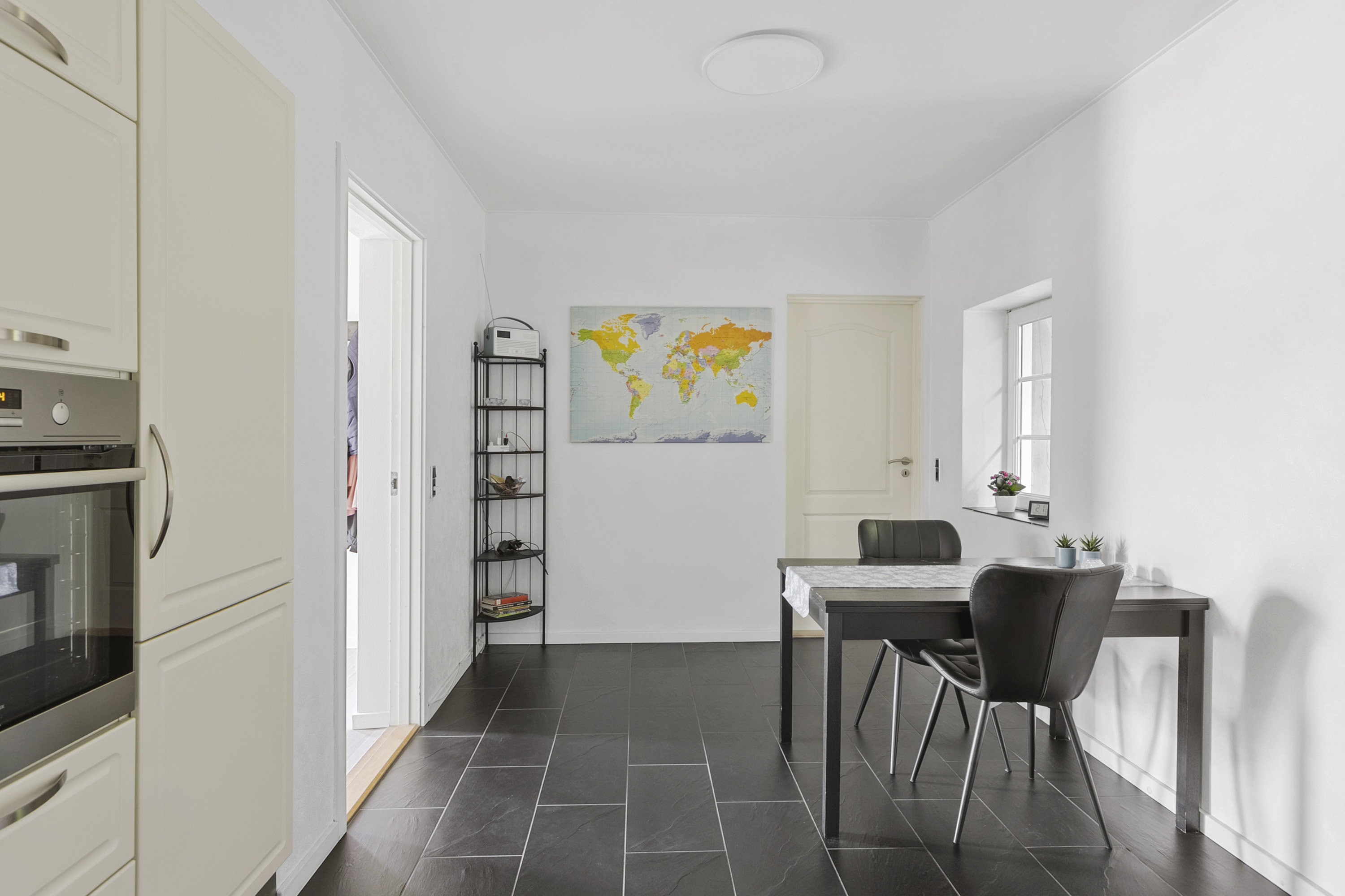 Fremhævet spisekøkken billede i fuldskærmstilstand. Billede af Tumbøl Bygade 14, Tumbøl, 6200 Aabenraa