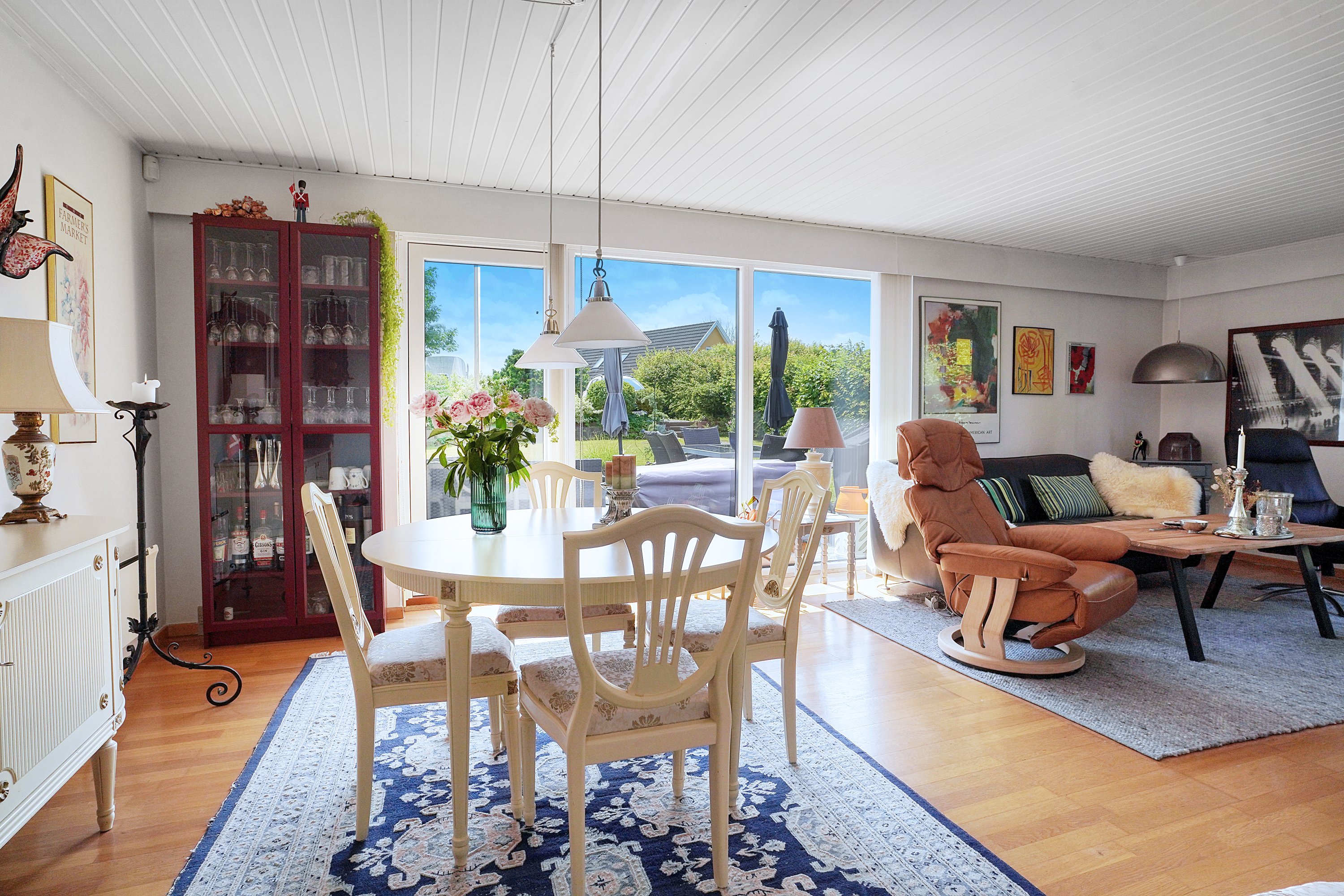 Fremhævet stue billede i fuldskærmstilstand. Billede af Sauntevej 71A, 3100 Hornbæk