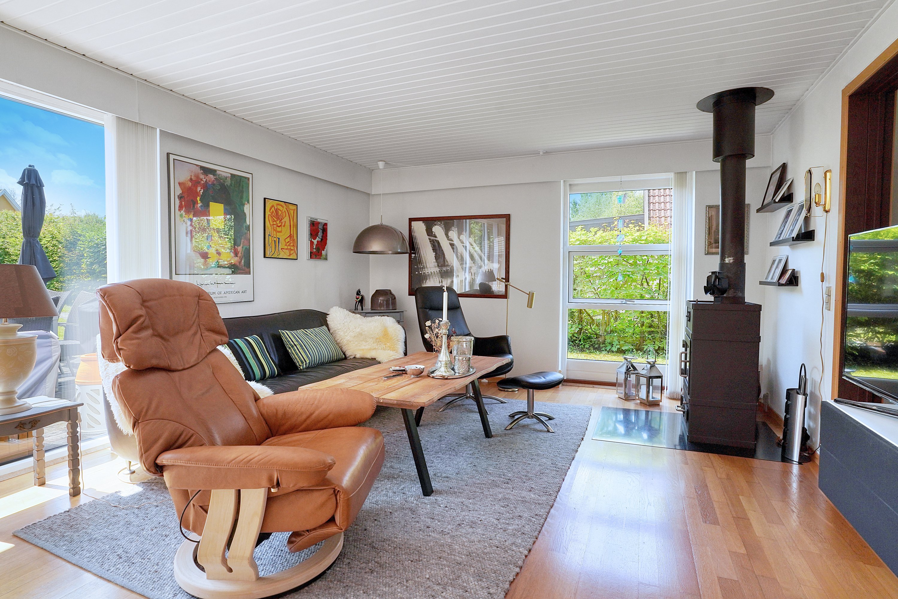 Fremhævet stue billede i fuldskærmstilstand. Billede af Sauntevej 71A, 3100 Hornbæk