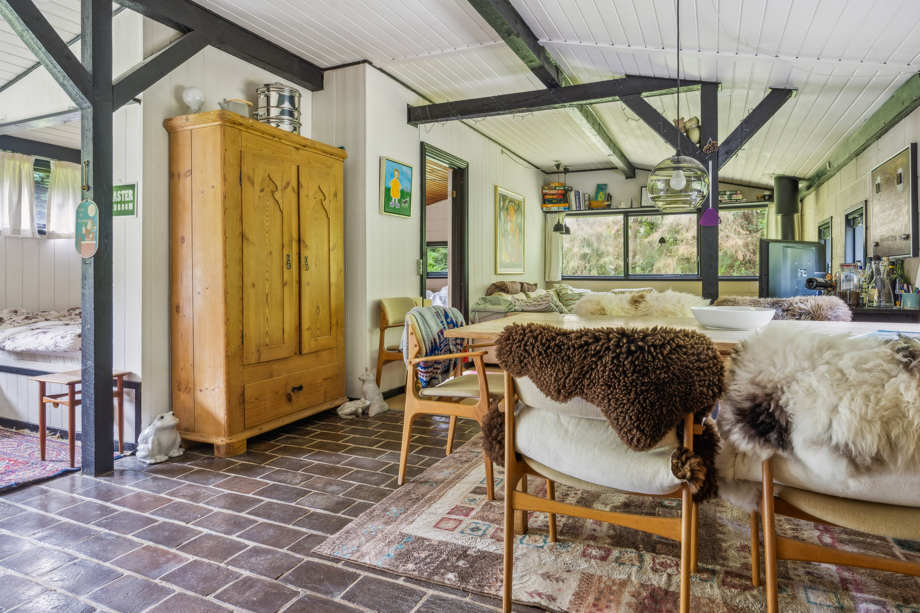 Fremhævet stue billede i fuldskærmstilstand. Billede af Rummelsigen 29, 9340 Asaa