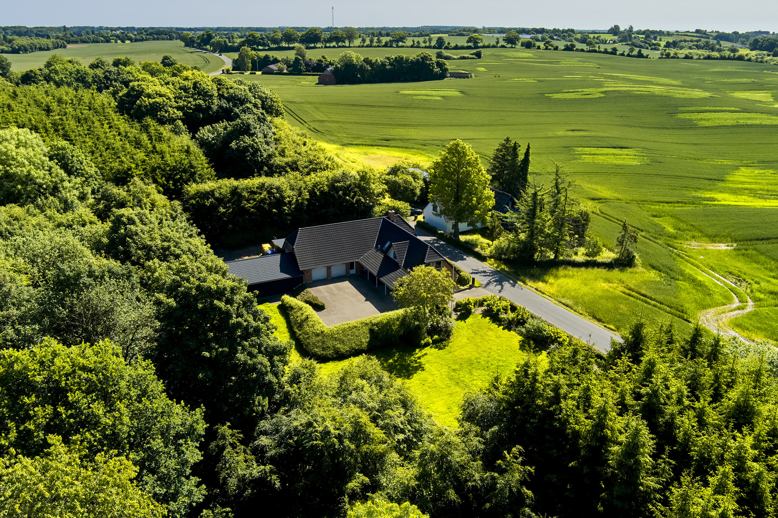 Fremhævet  billede i fuldskærmstilstand. Billede af Hover Kirkevej 256, 7100 Vejle