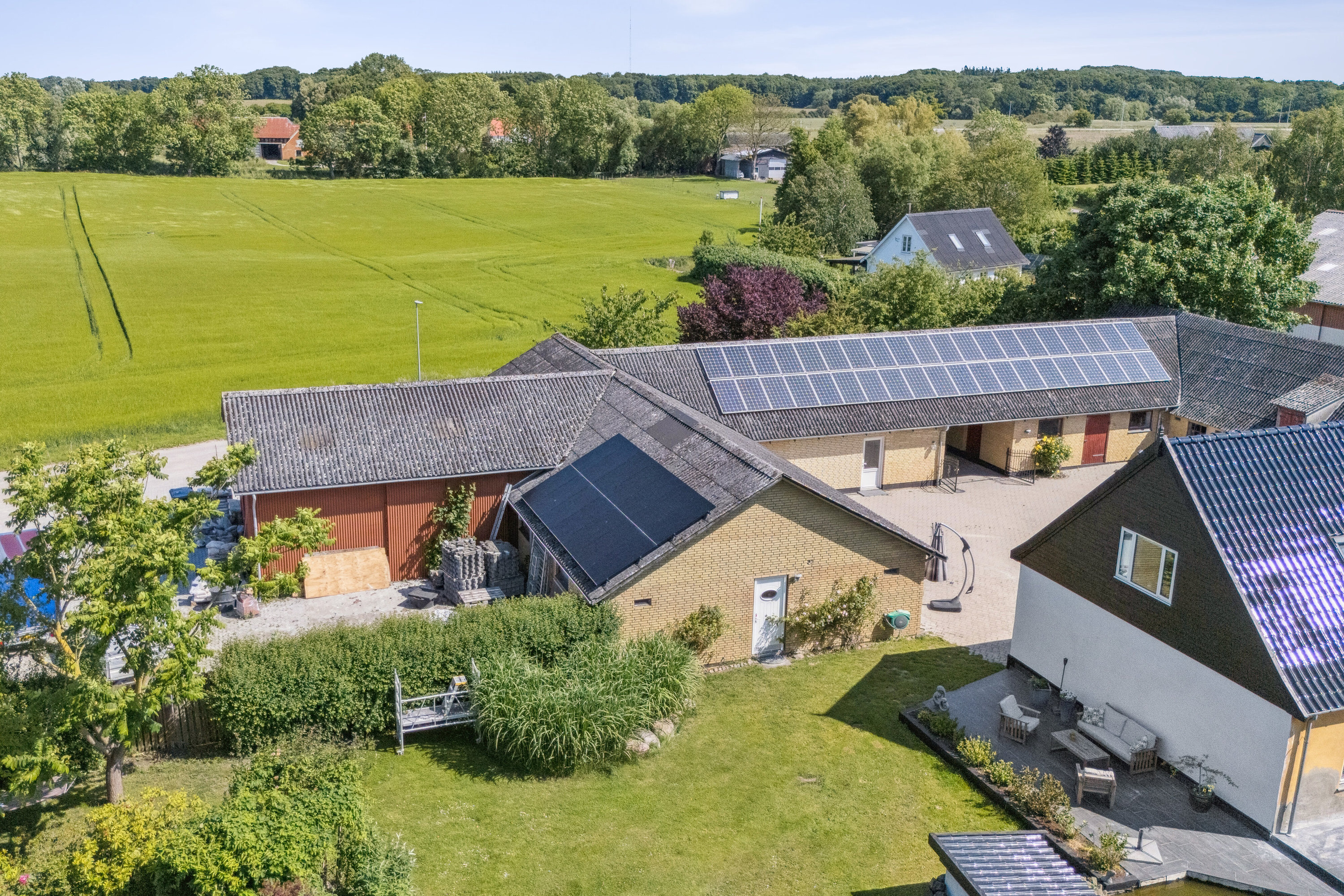 Fremhævet luftfoto billede i fuldskærmstilstand. Billede af Gl. Mårsøvej 11, 4300 Holbæk