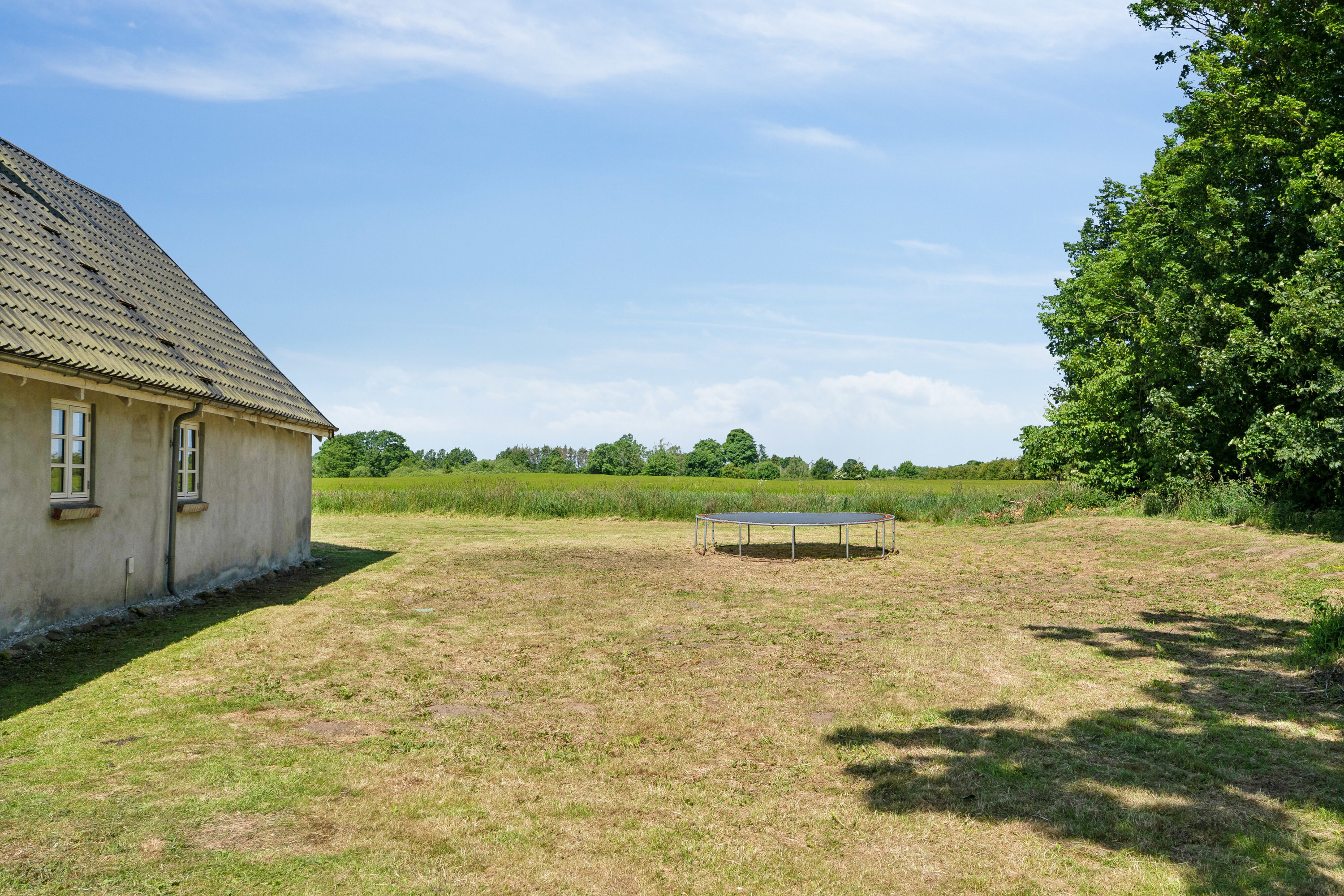 Fremhævet omgivelser billede i fuldskærmstilstand. Billede af Charlottenlundvej 29, 8620 Kjellerup