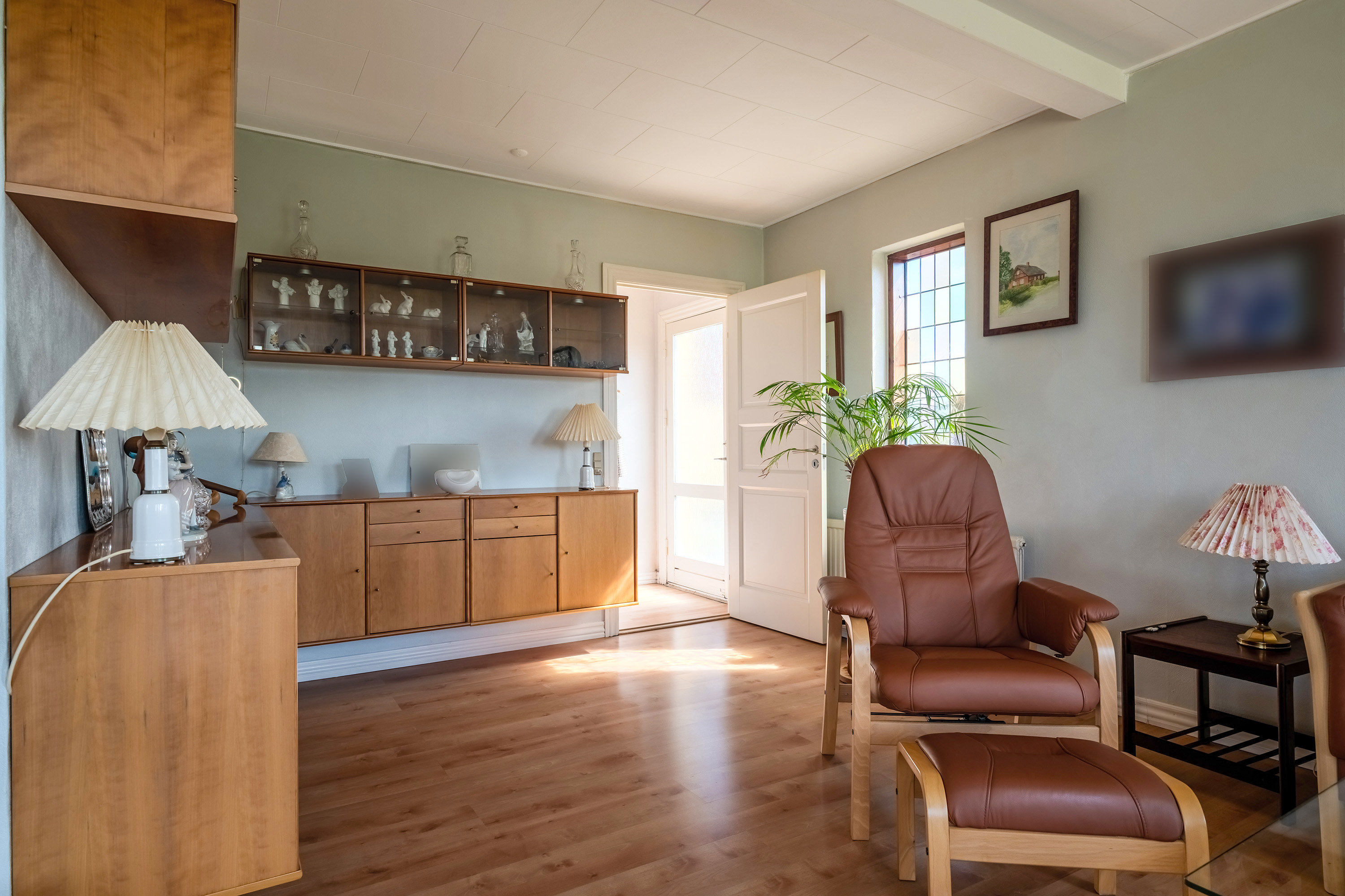 Fremhævet  billede i fuldskærmstilstand. Billede af Alleen 1, 4894 Øster Ulslev