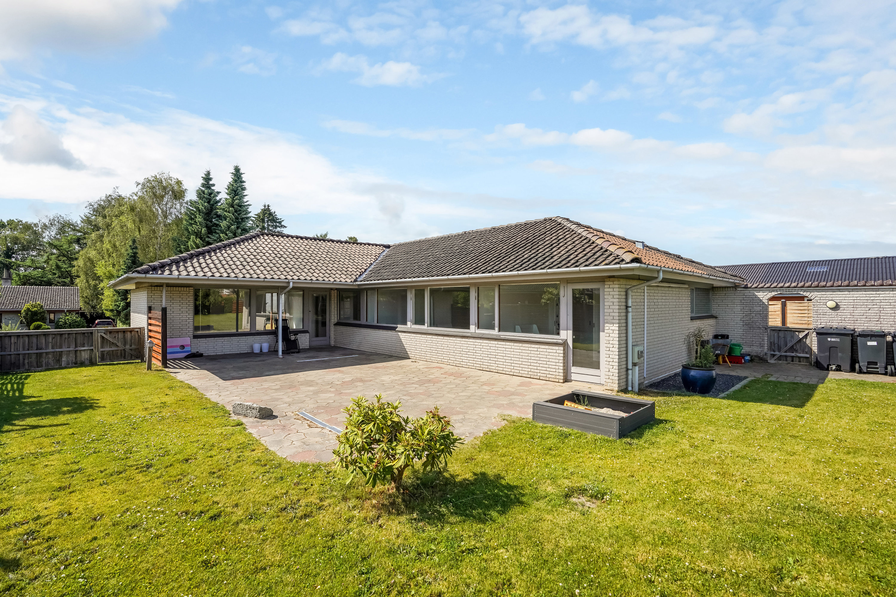 Fremhævet ejendommen billede i fuldskærmstilstand. Billede af Åvænget 31, 5463 Harndrup