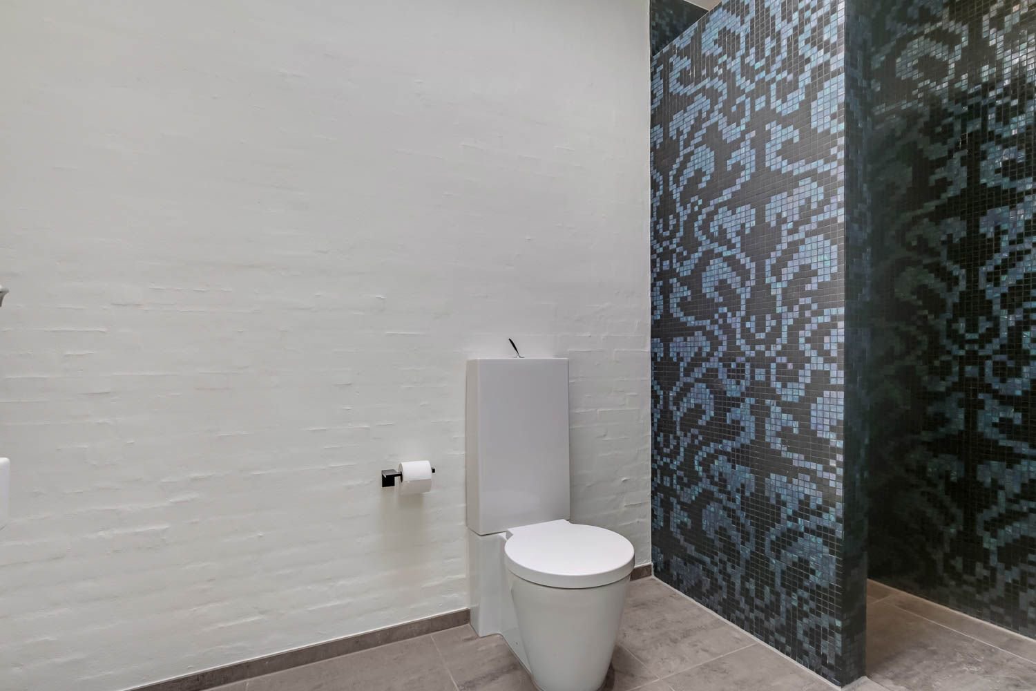 Fremhævet badeværelse billede i fuldskærmstilstand. Billede af Hørhavevej 75A, 8270 Højbjerg