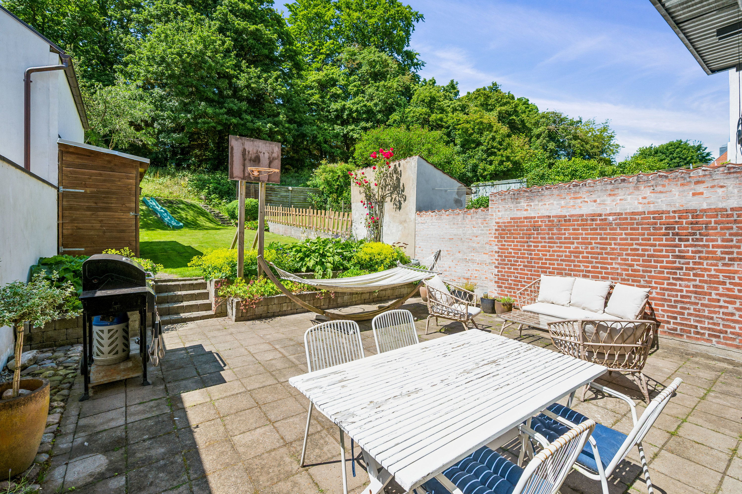 Fremhævet terrasse billede i fuldskærmstilstand. Billede af Skovvejen 91, 8000 Aarhus C