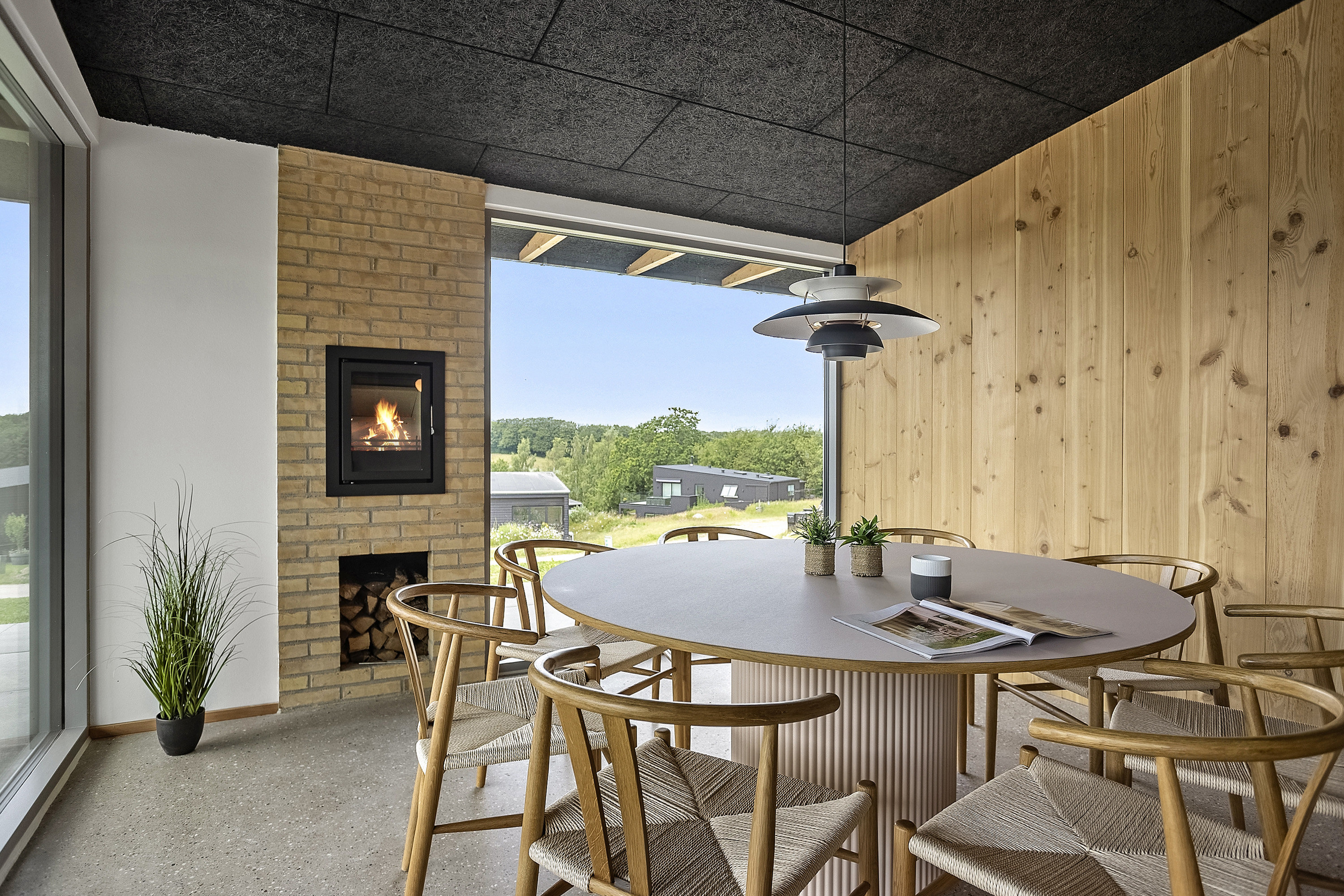 Fremhævet spisestue billede i fuldskærmstilstand. Billede af Skovsøen 23, Løjt Nørreskov, 6200 Aabenraa