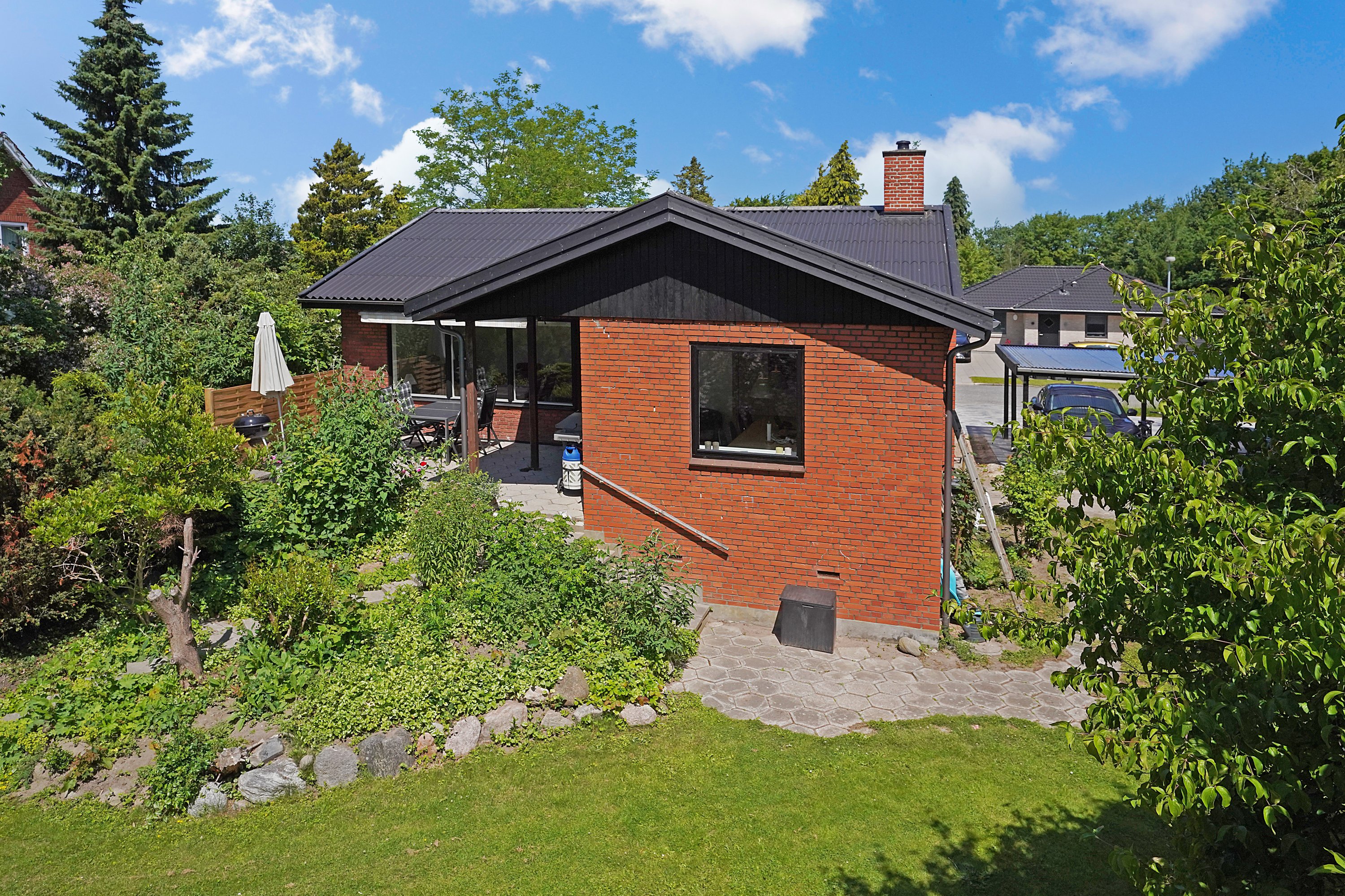 Fremhævet ejendommen billede i fuldskærmstilstand. Billede af Suhrs Alle 12, 3520 Farum